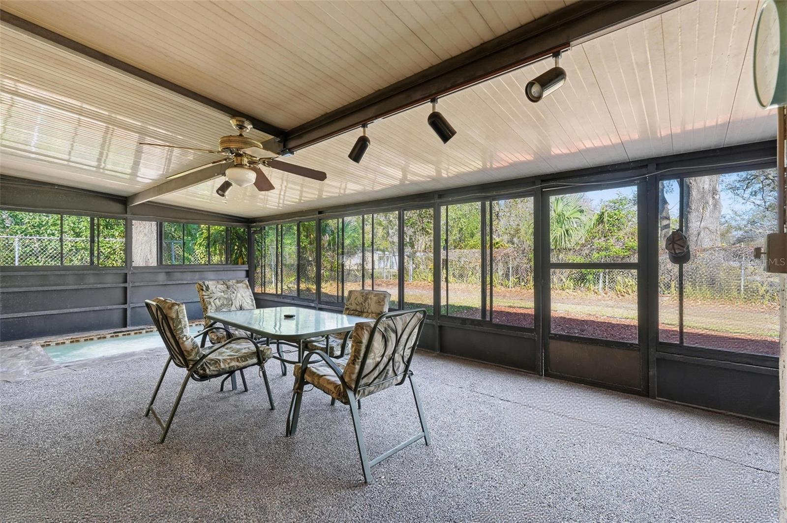 BRENTWOOD SUB - Residential