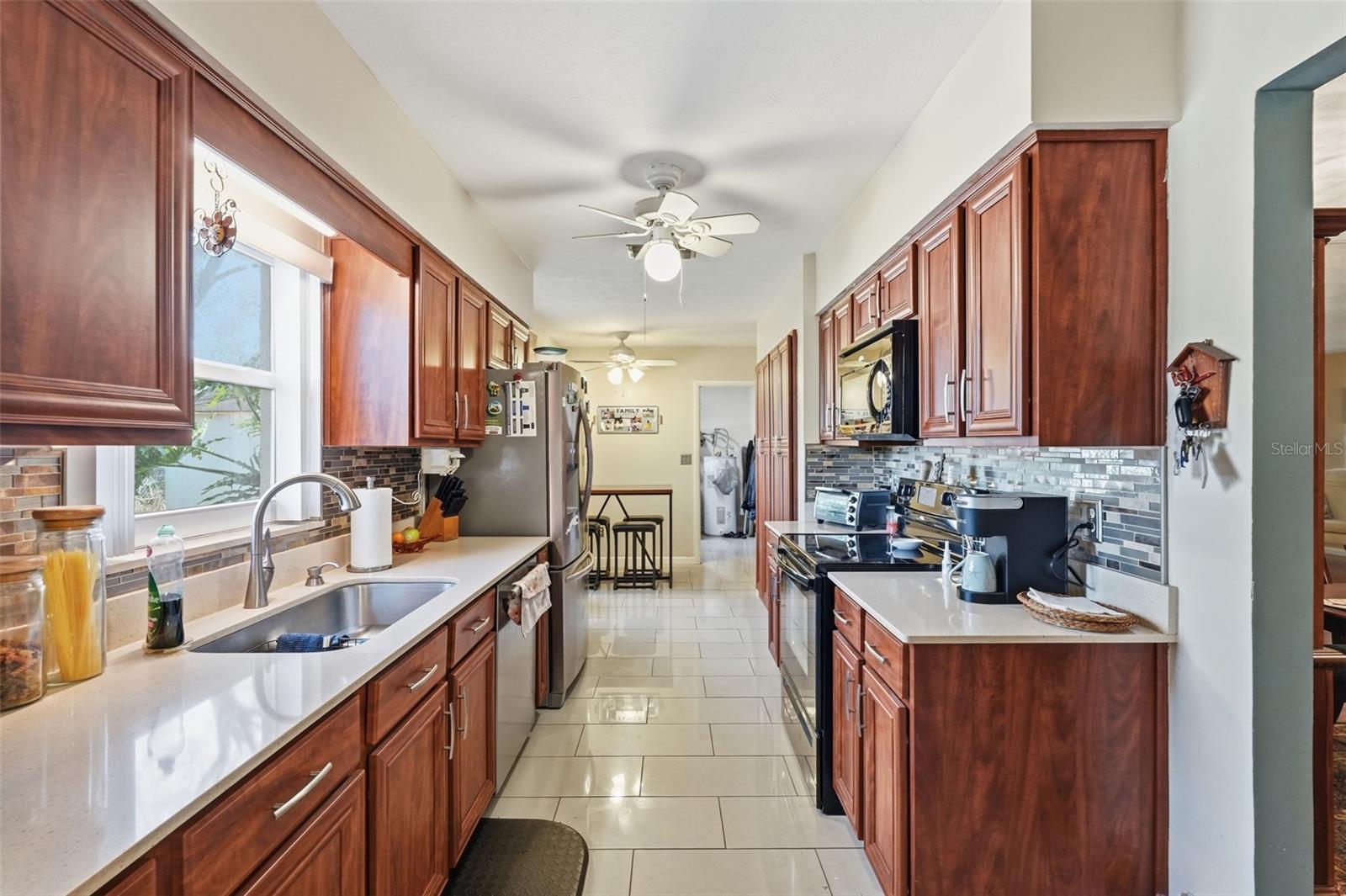 BRENTWOOD SUB - Residential