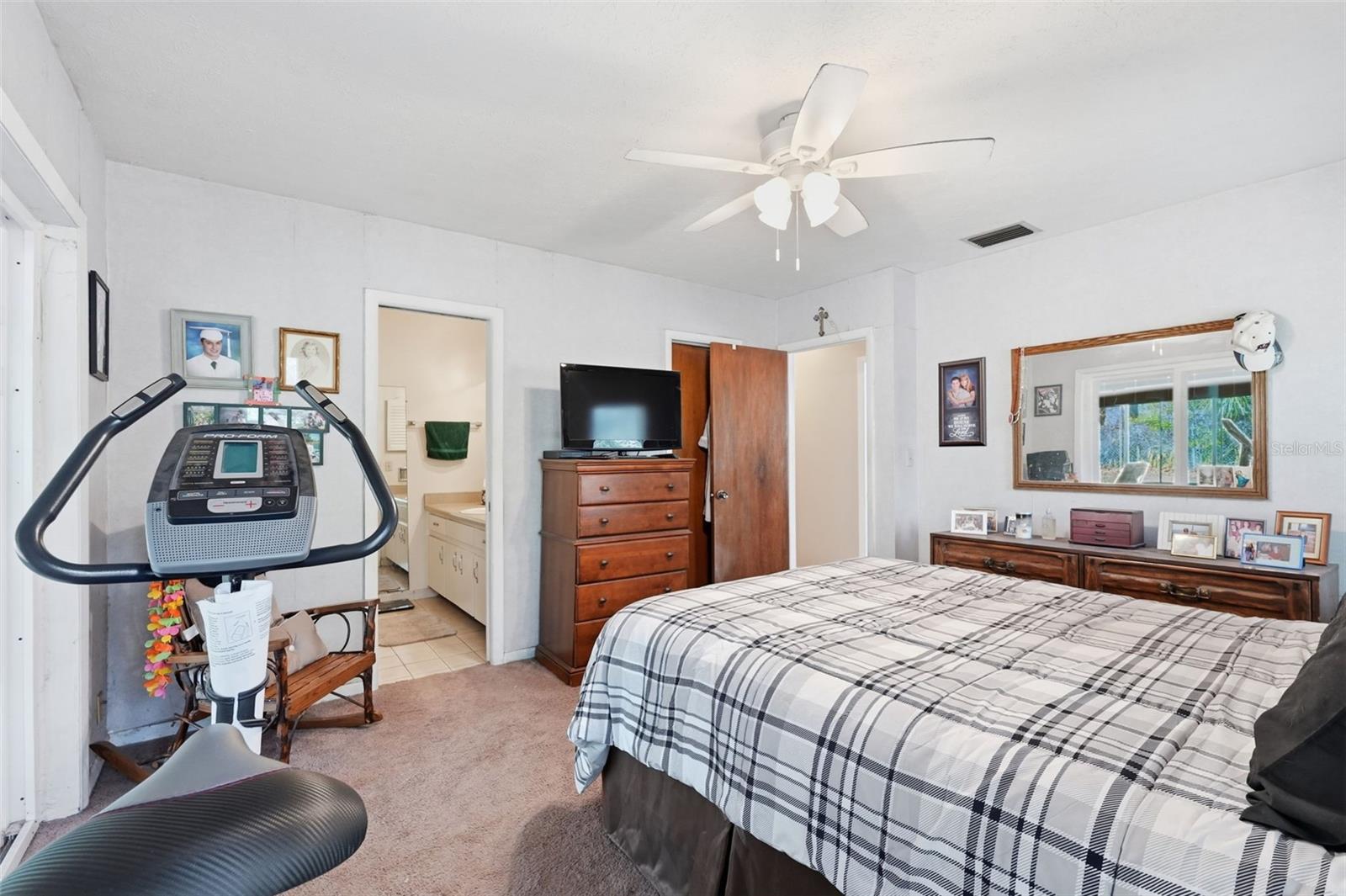 BRENTWOOD SUB - Residential