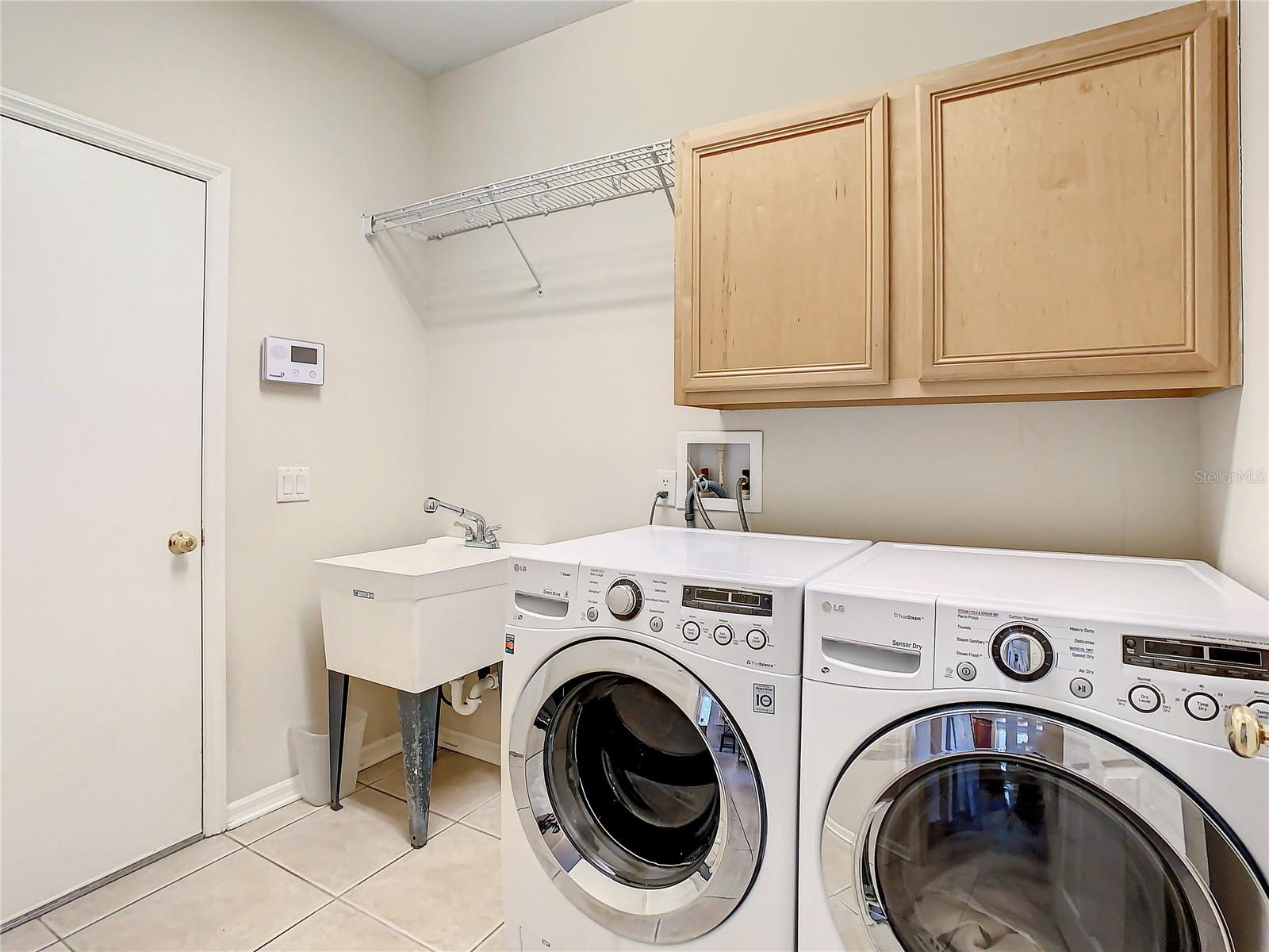 NORTHFIELD - Residential