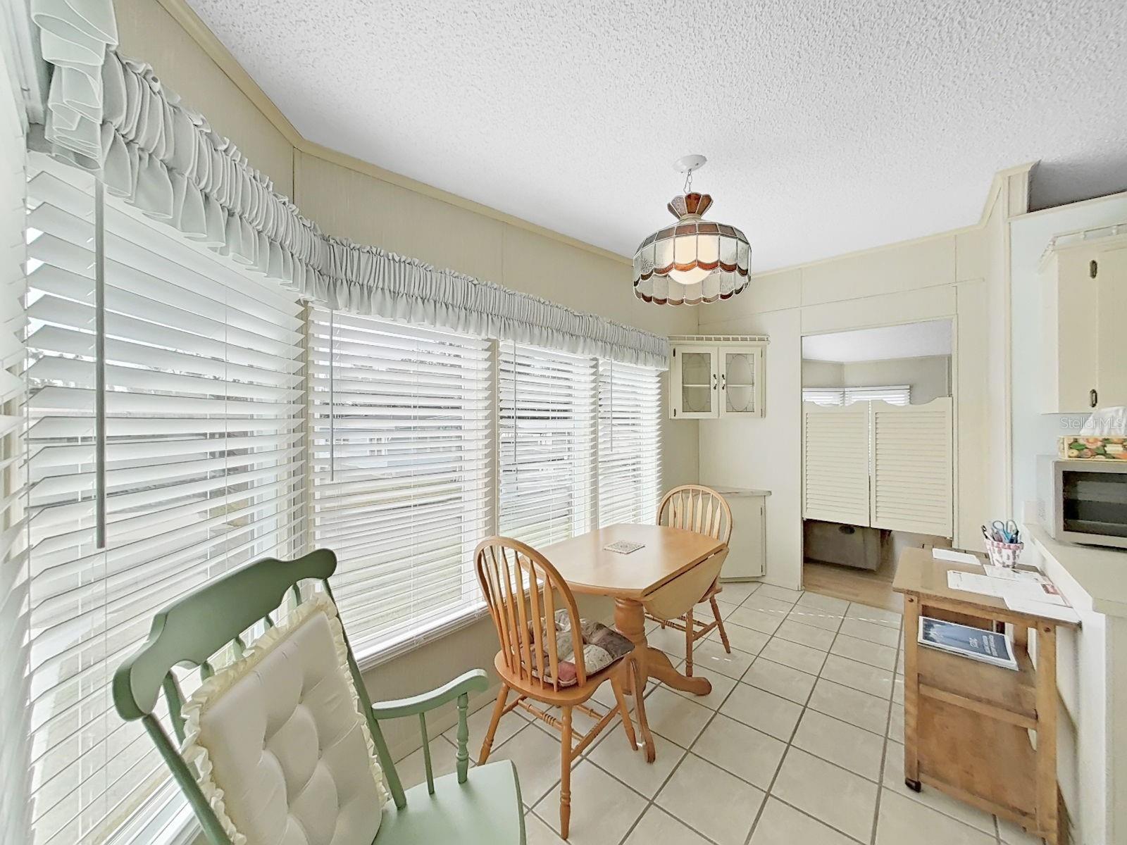 FOXWOOD LAKE ESTATES - Residential