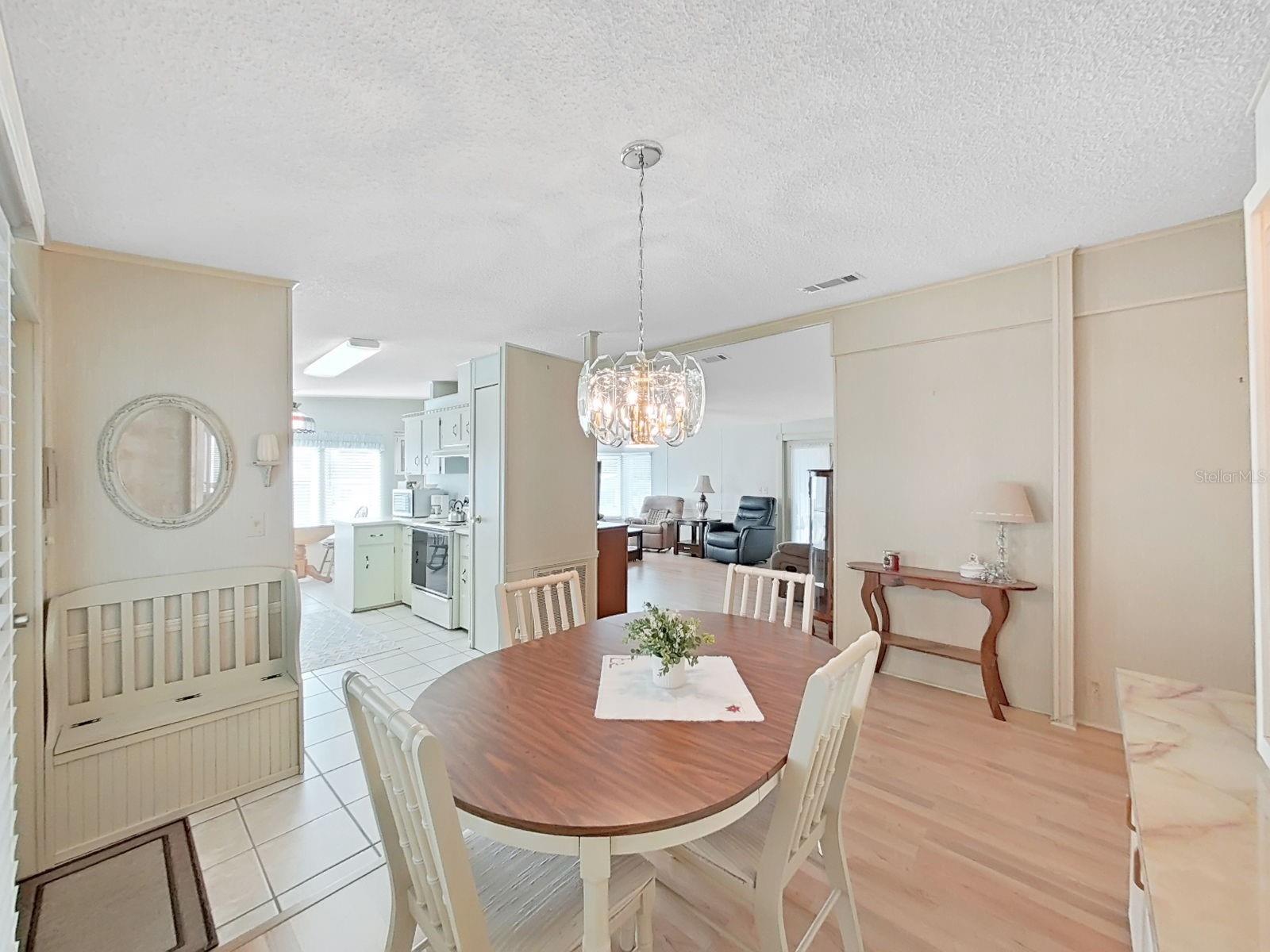 FOXWOOD LAKE ESTATES - Residential