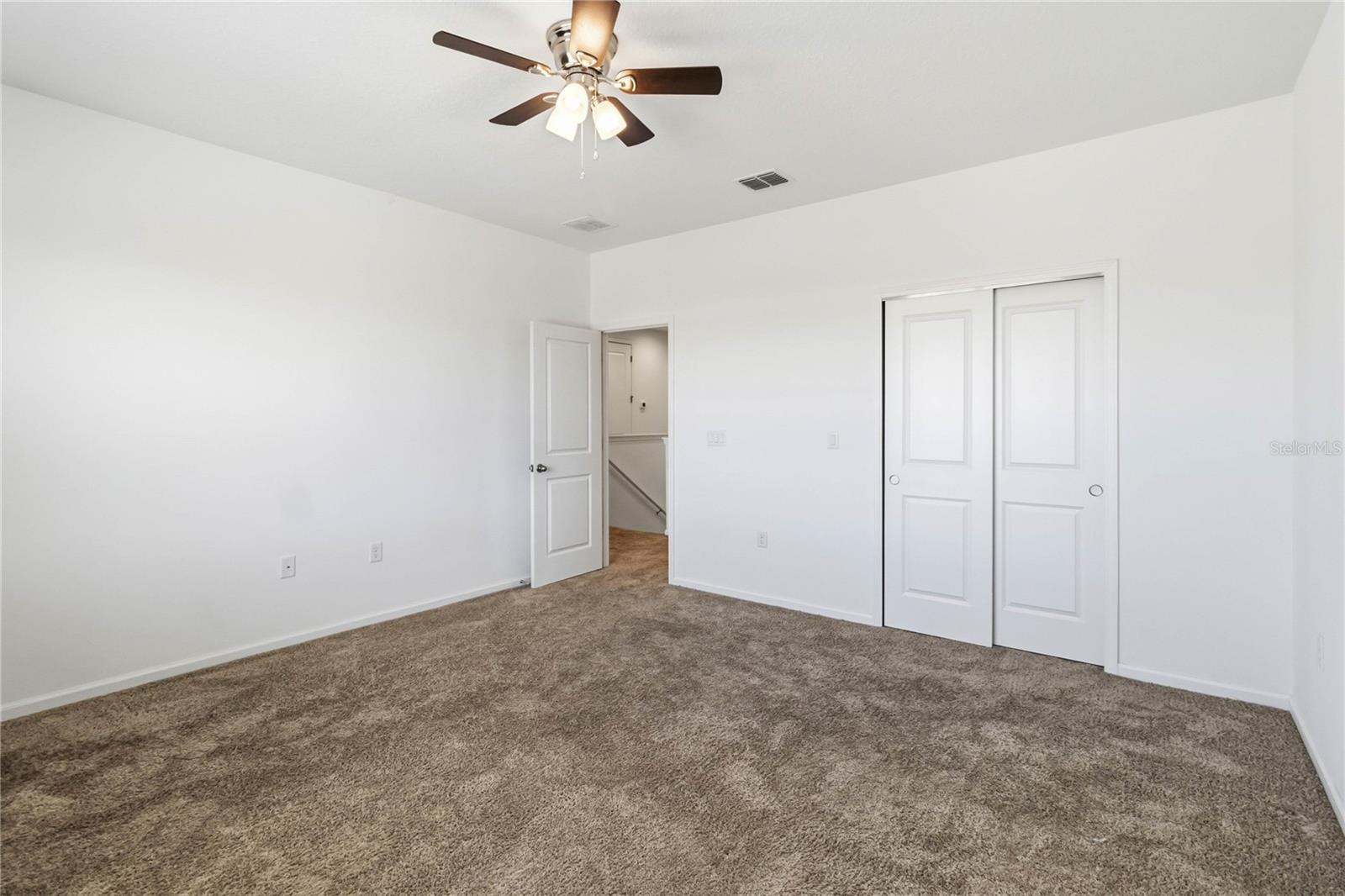 LAKESIDE AT HAMLIN - Residential