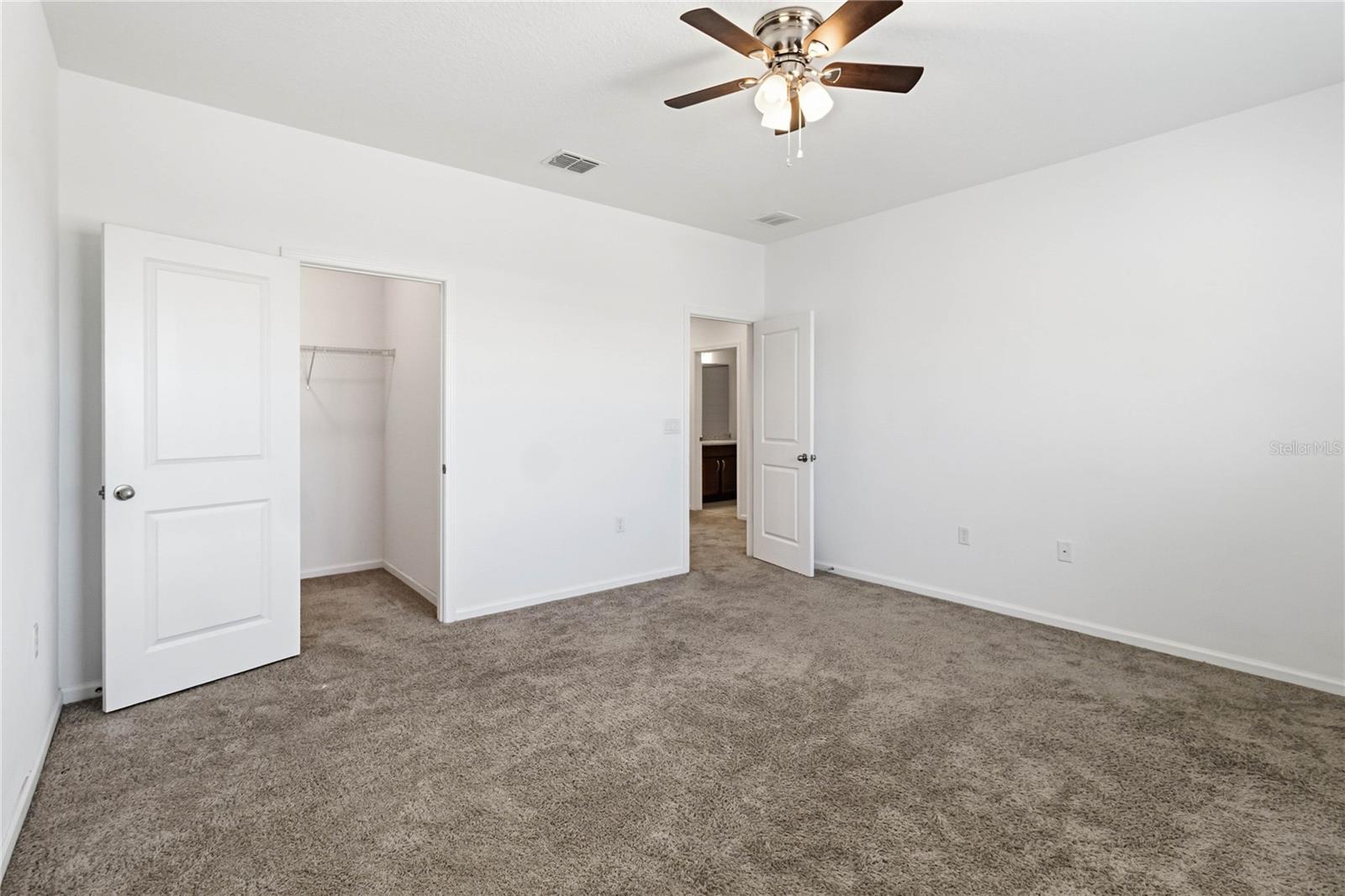 LAKESIDE AT HAMLIN - Residential