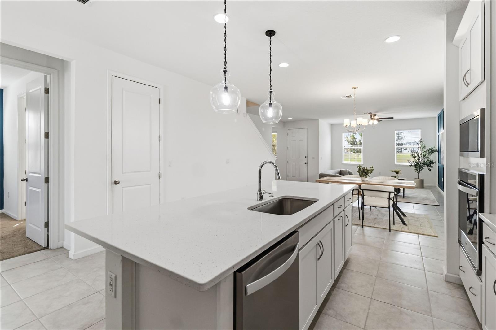 LAKESIDE AT HAMLIN - Residential