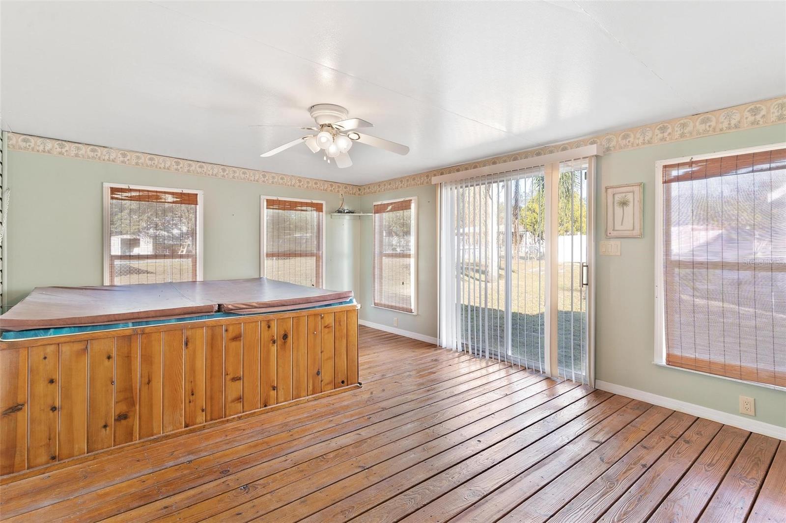 LAKE VIEW HEIGHTS - Residential