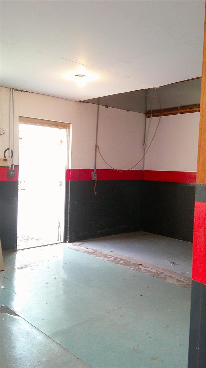 UNPLATTED - Residential Lease