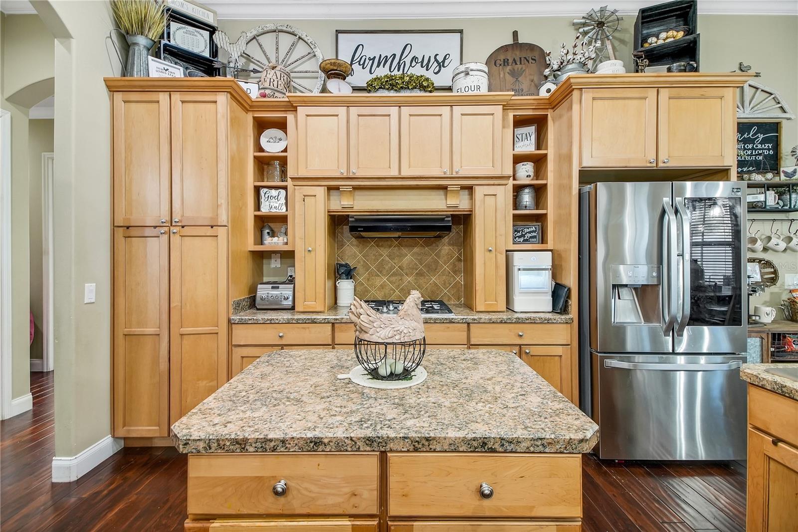 LAKE MYRTLE BREEZES - Residential