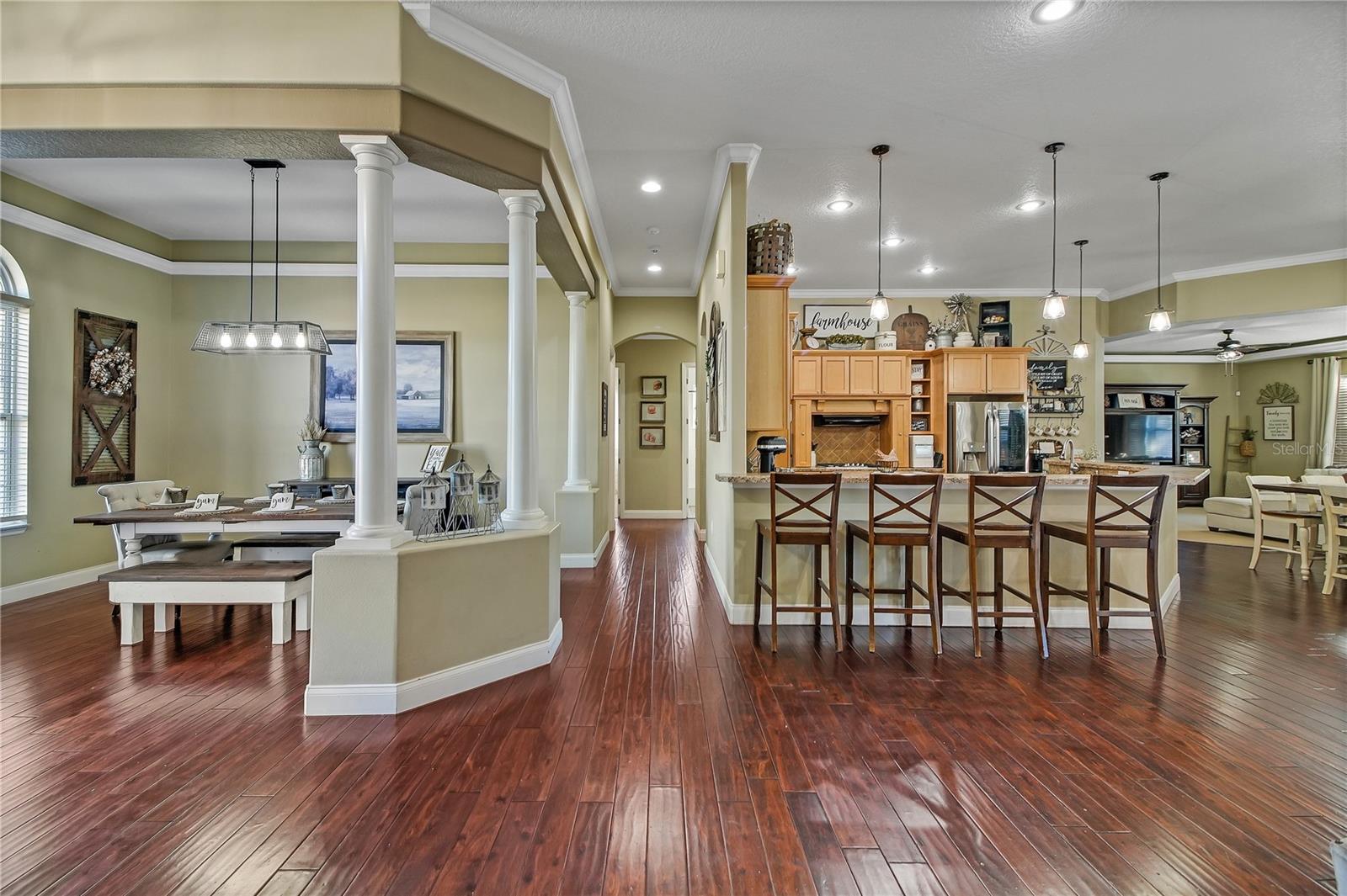 LAKE MYRTLE BREEZES - Residential