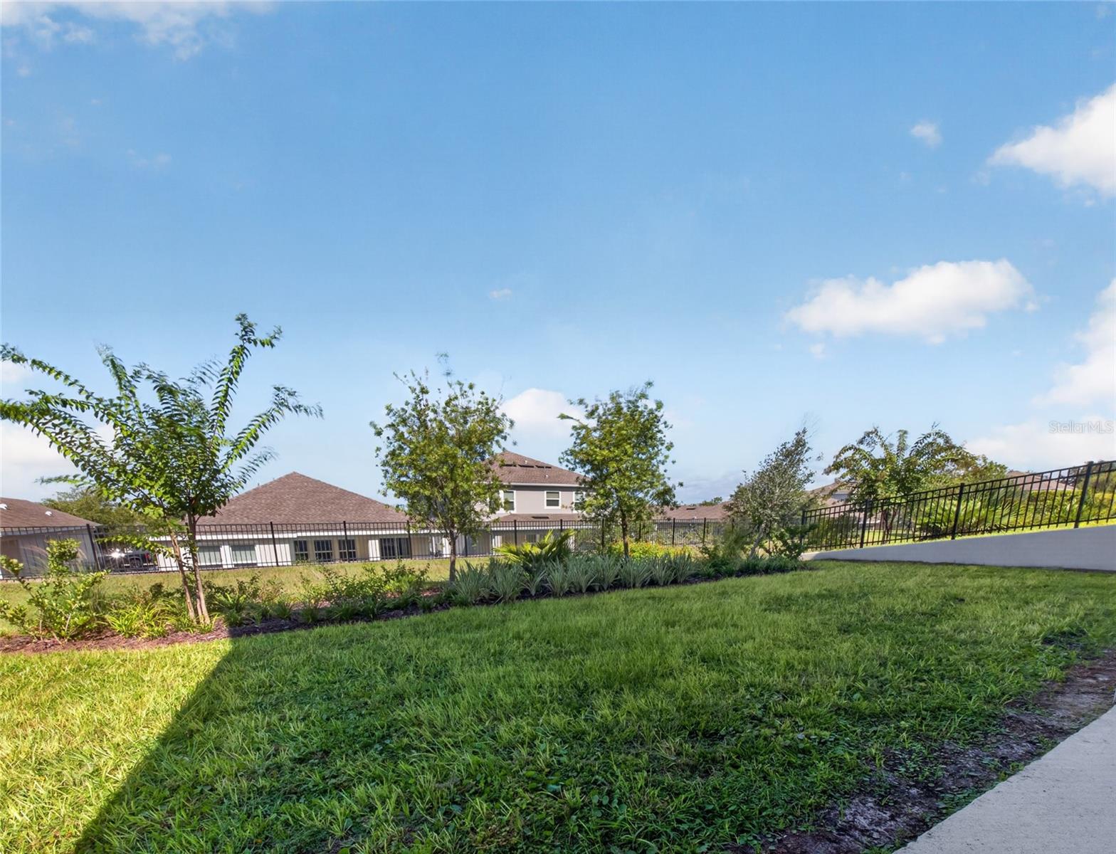 1283 DORA PARC LANE