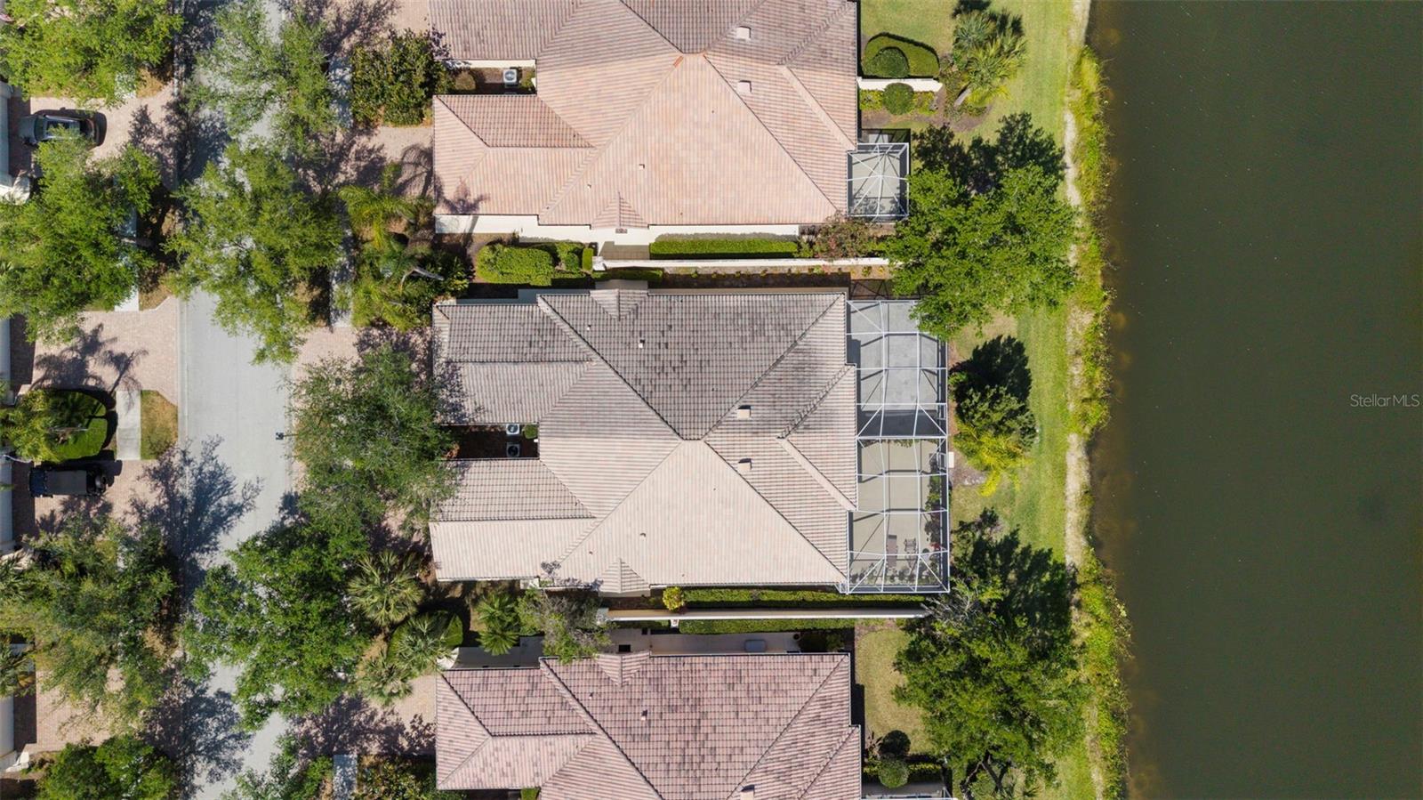 VILLAGEWALK - Residential