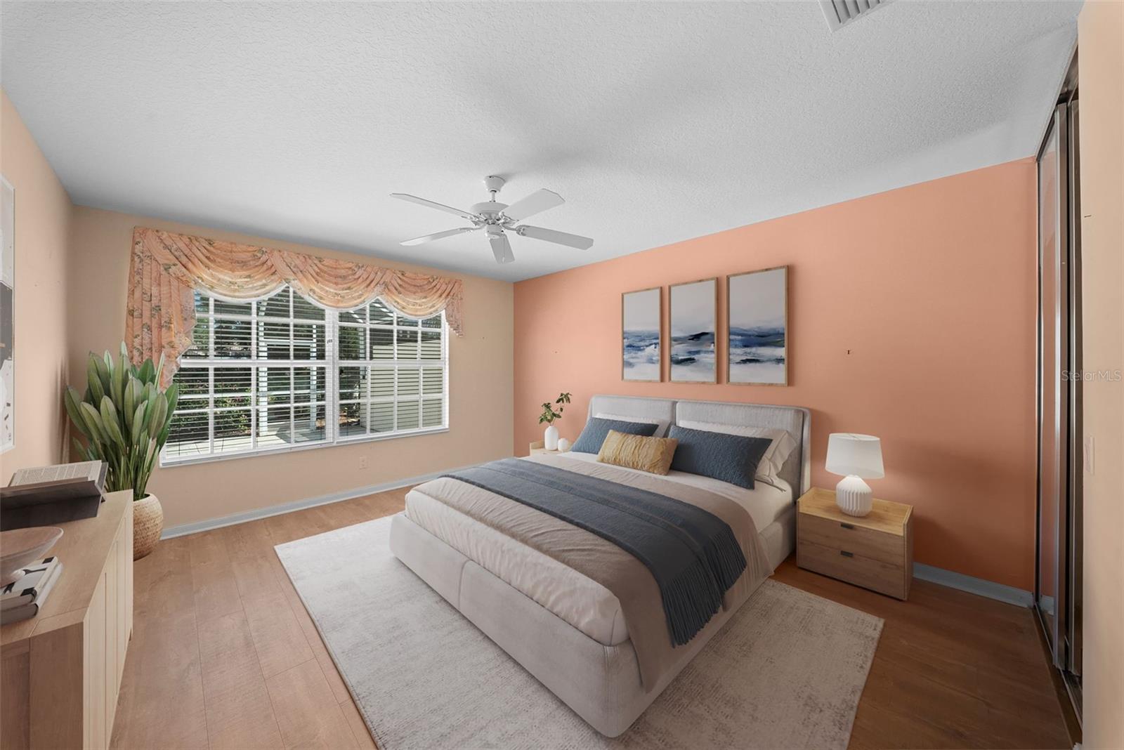VILLAGEWALK - Residential
