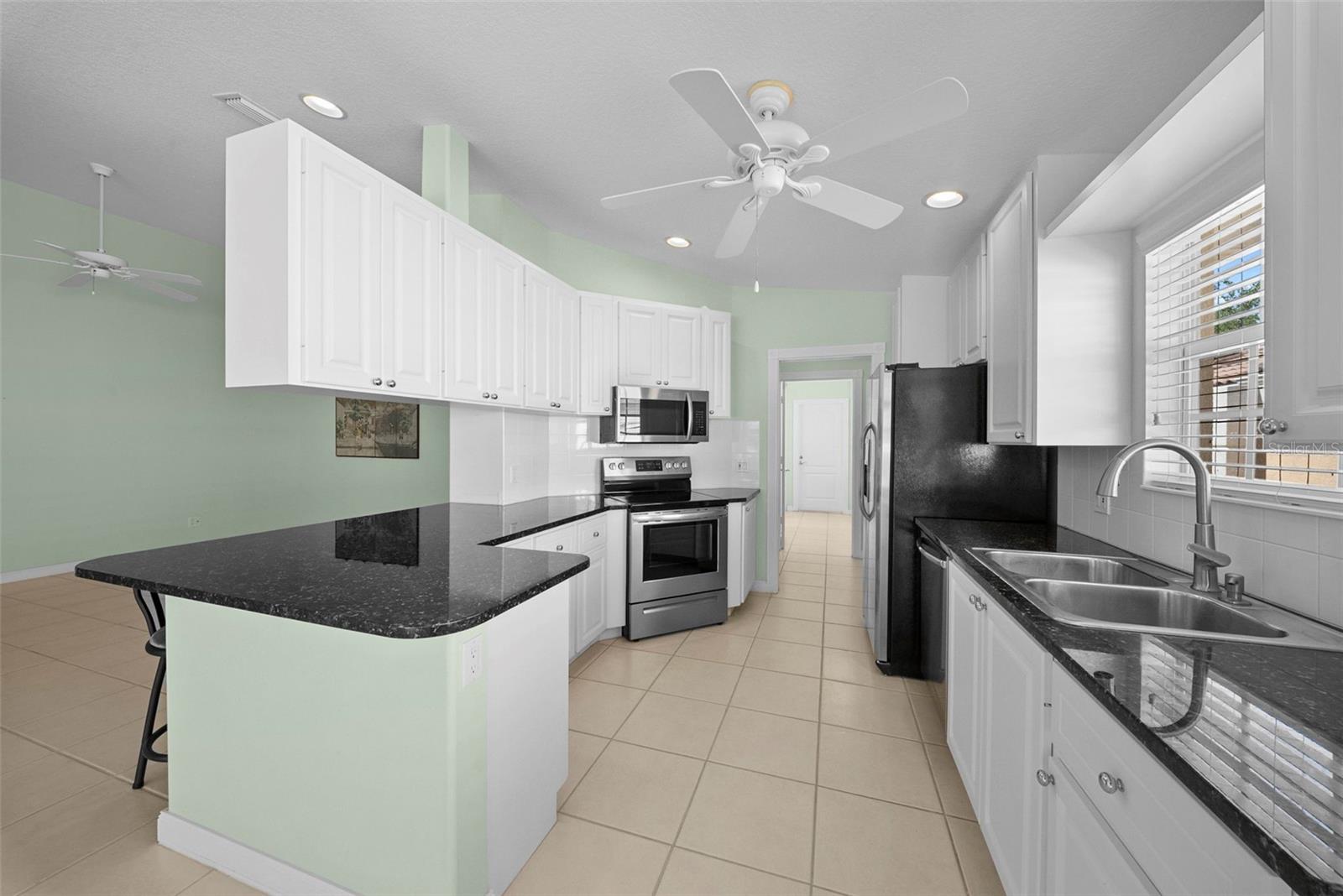 VILLAGEWALK - Residential