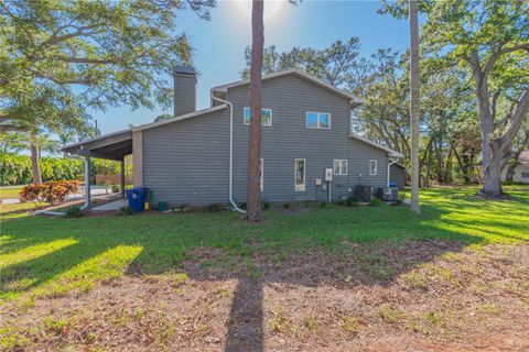 A home in SEMINOLE