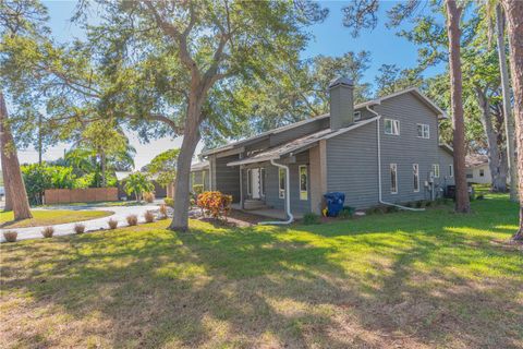 A home in SEMINOLE