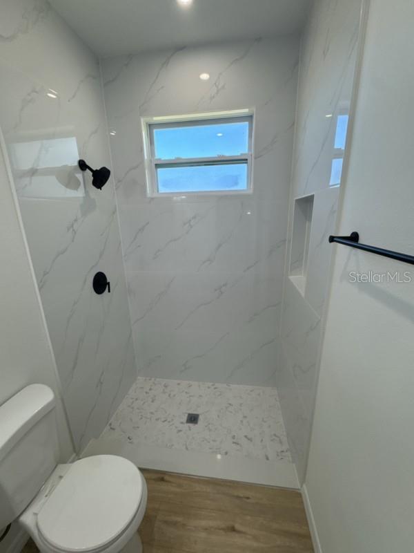 PORT CHARLOTTE SUB 09 - Residential Lease