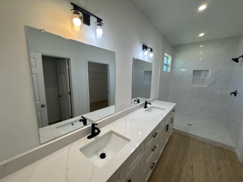 PORT CHARLOTTE SUB 09 - Residential Lease