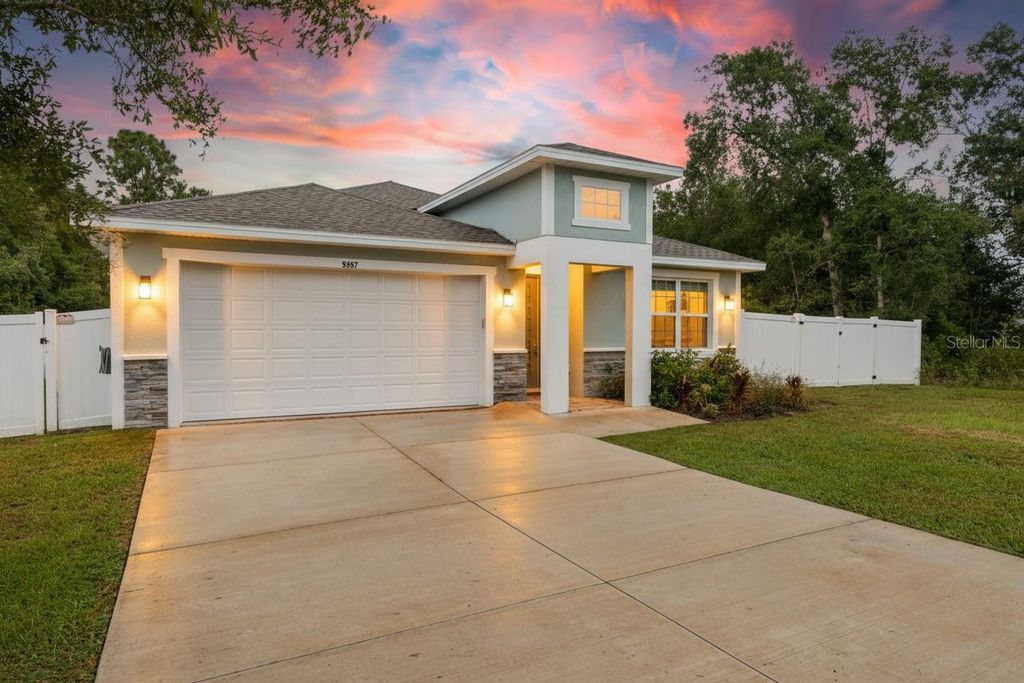 Photo of 9367 SE 163rd Street, Summerfield, FL 34491 (MLS # OM710554)