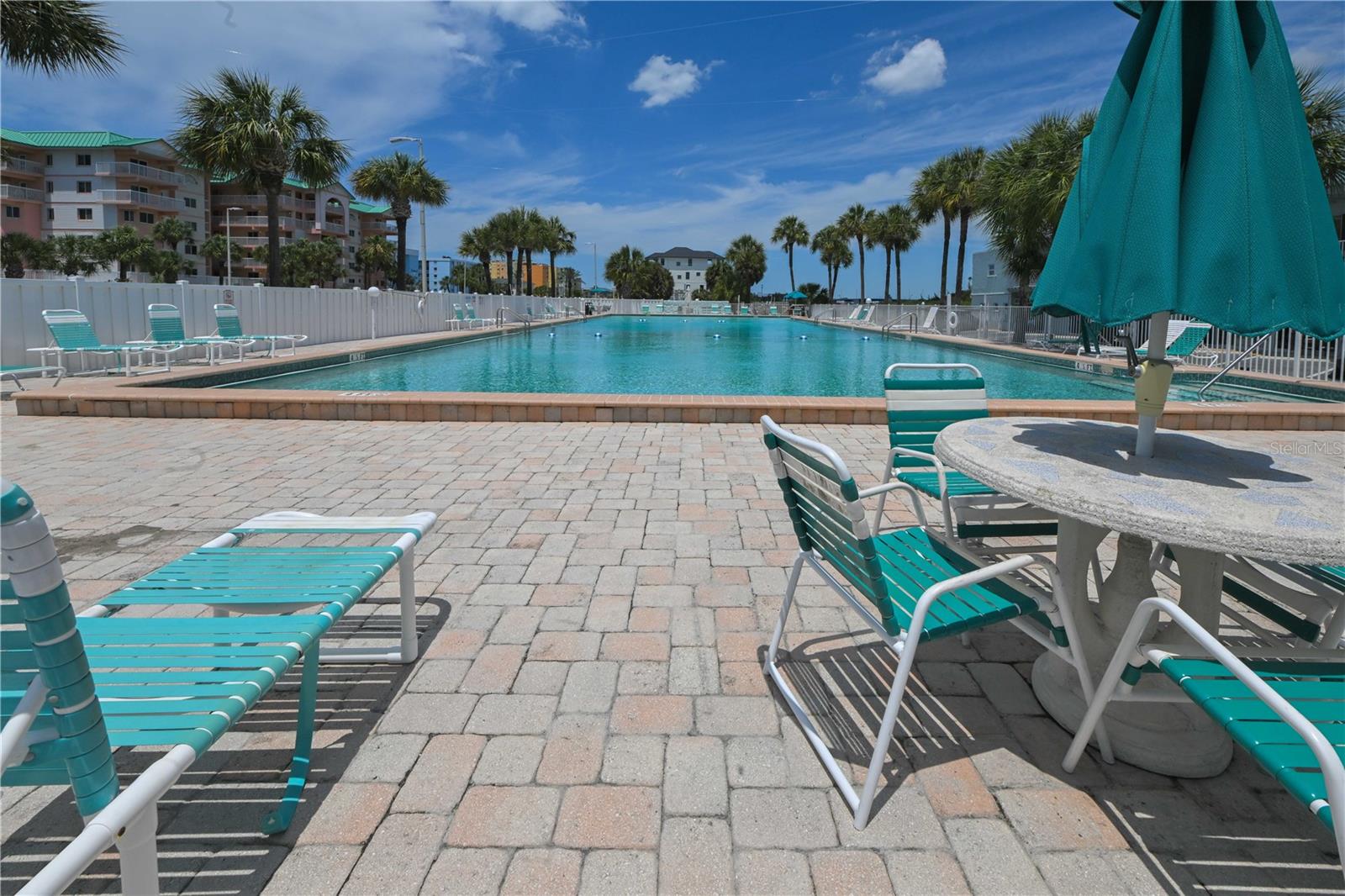 18399 GULF BOULEVARD 367