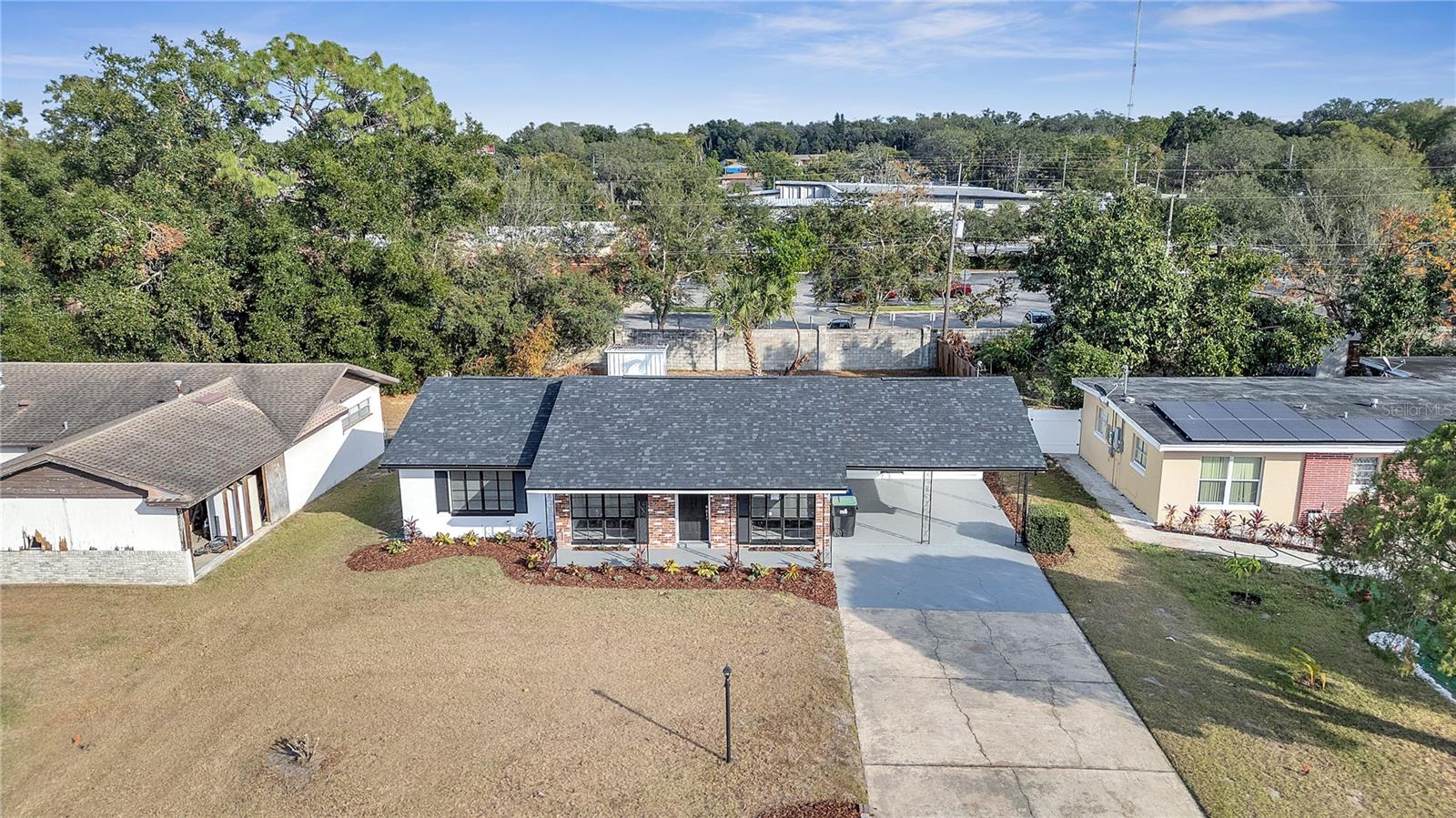 SILVER STAR MANOR - Residential