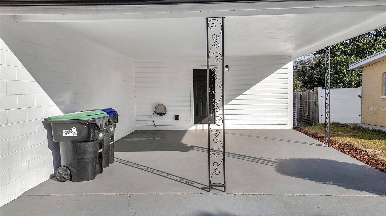 SILVER STAR MANOR - Residential