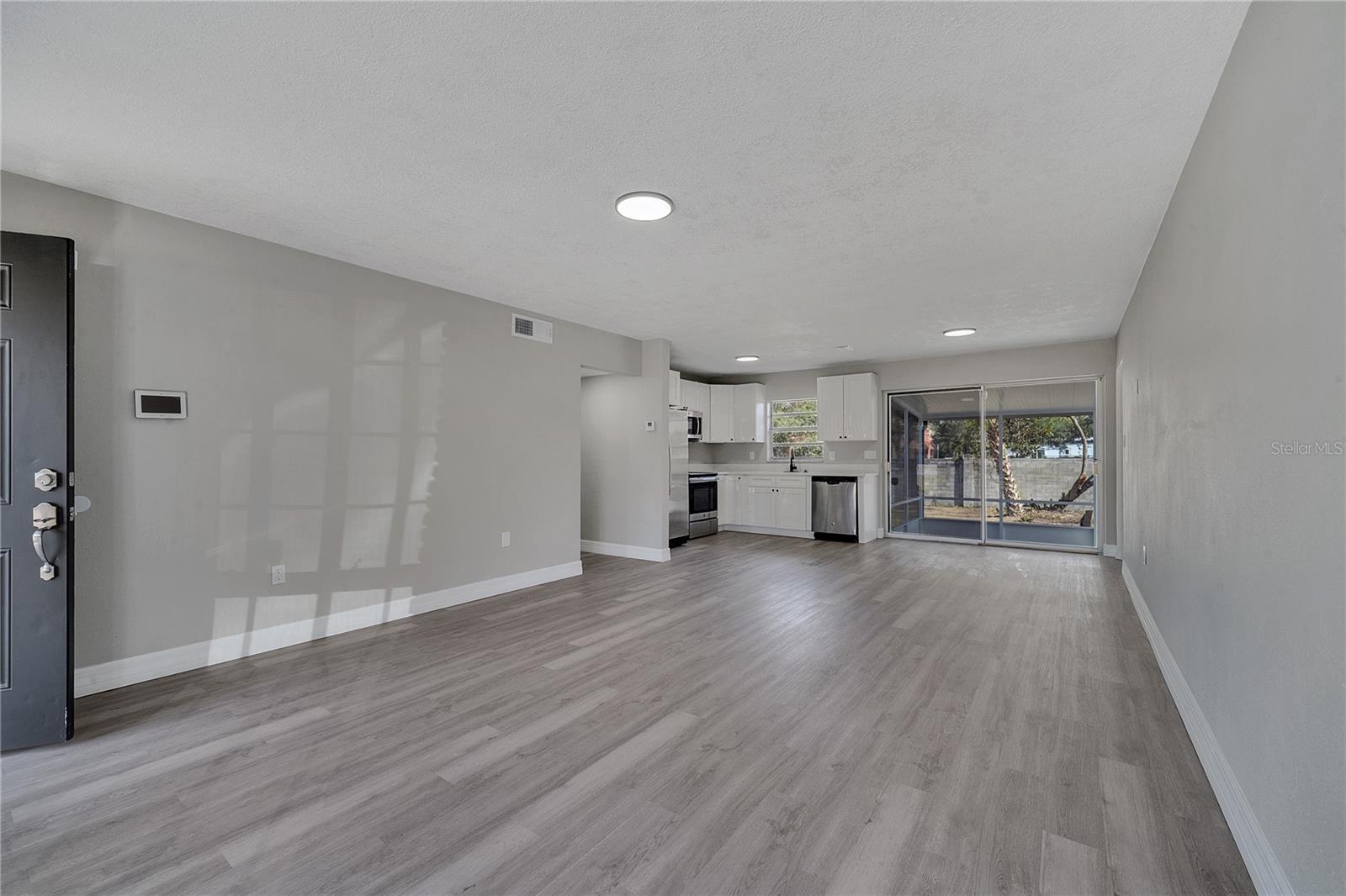 SILVER STAR MANOR - Residential