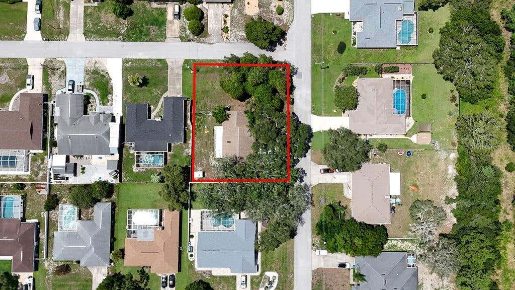 Photo of 1042 Tryon Circle, Spring Hill, FL 34606 (MLS # TB8531650)