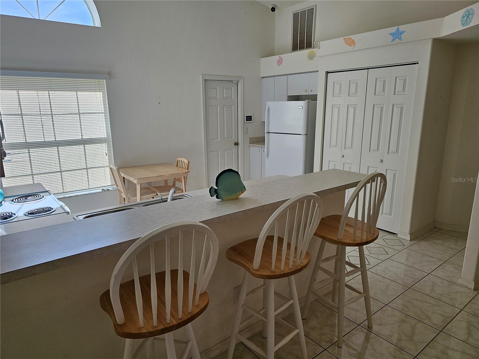 CURLEW GROVES UNIT TWO - Residential Lease