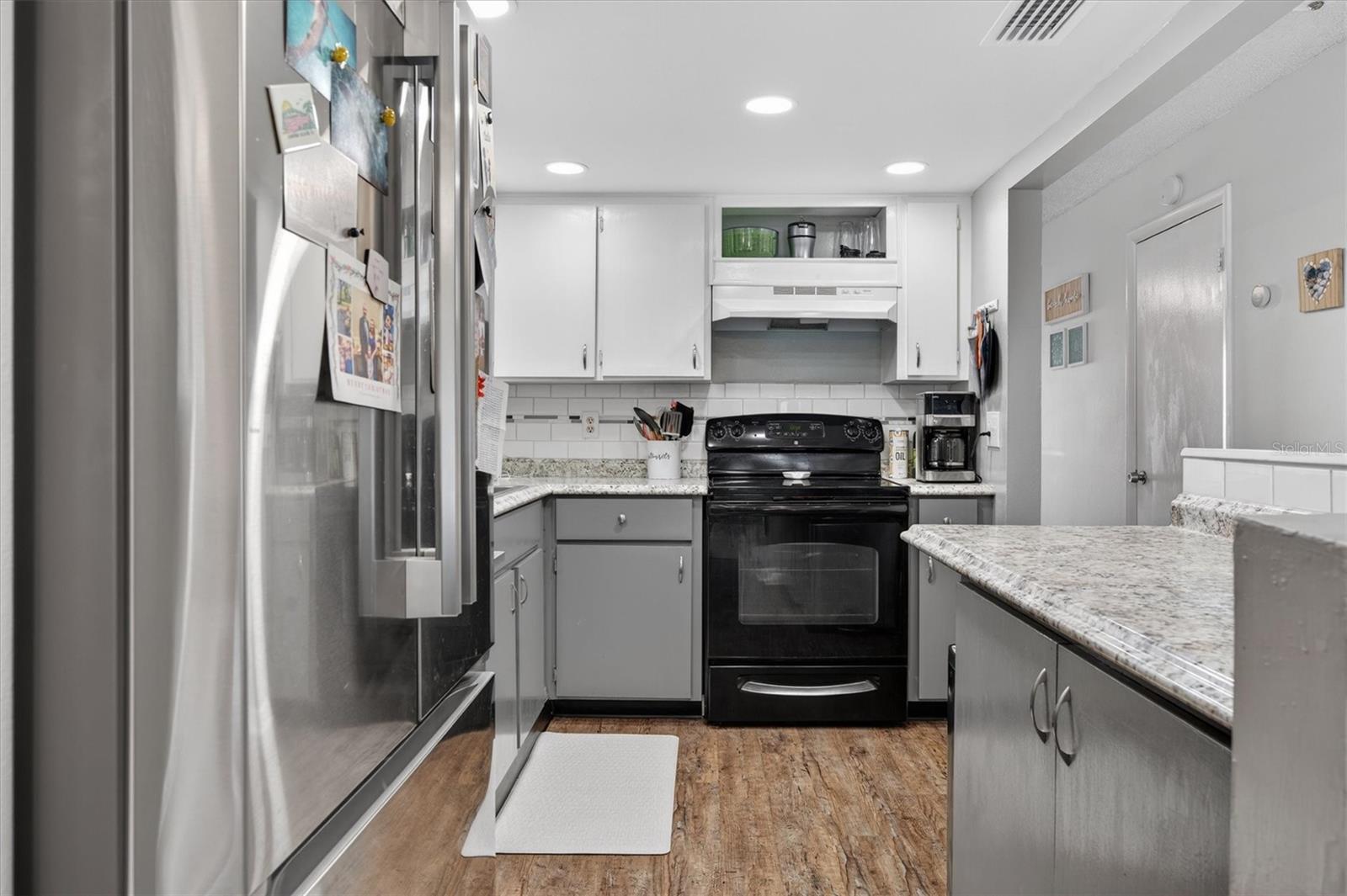 KINGSTON SHORES PH 01 - Residential