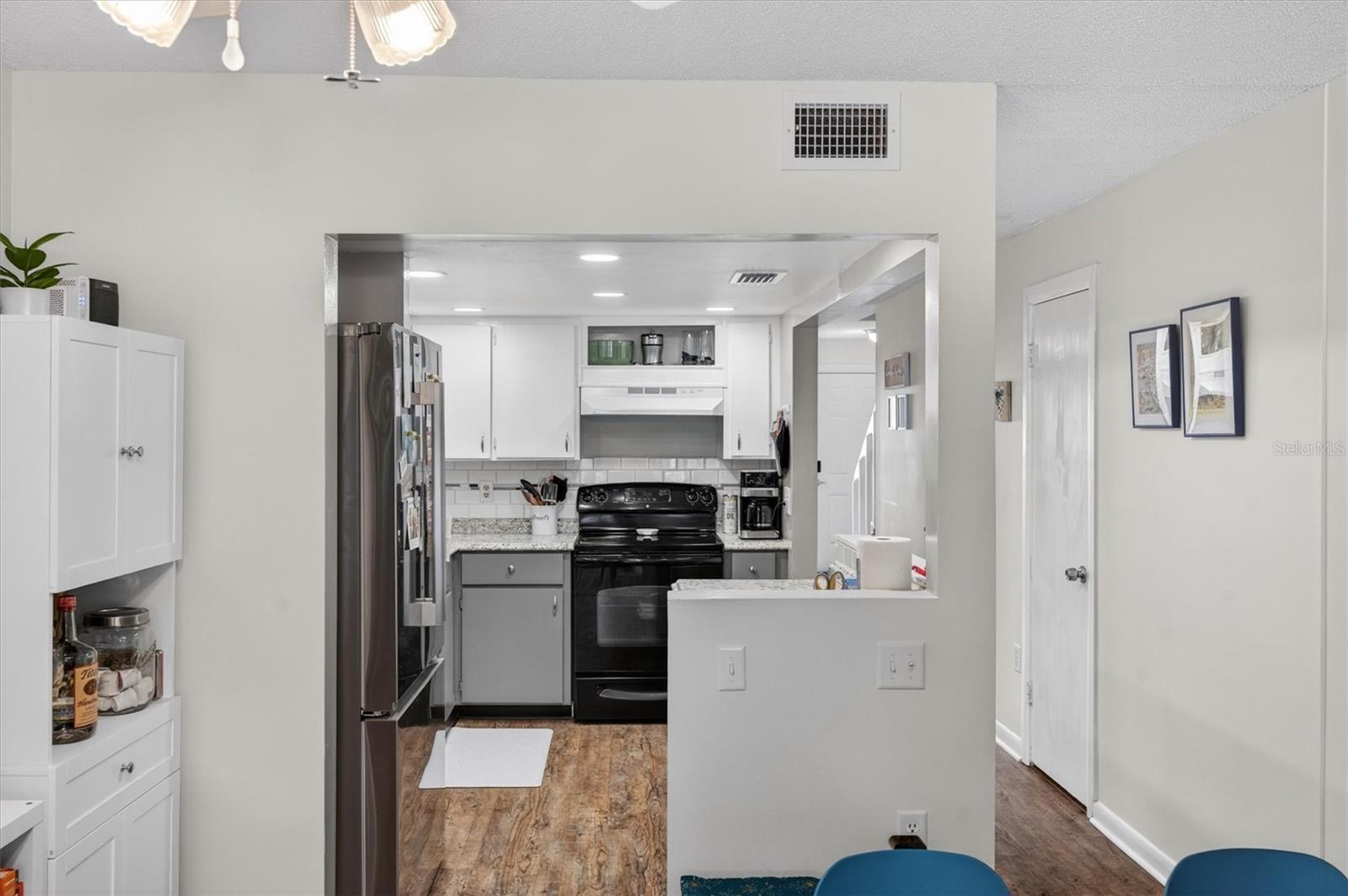 KINGSTON SHORES PH 01 - Residential