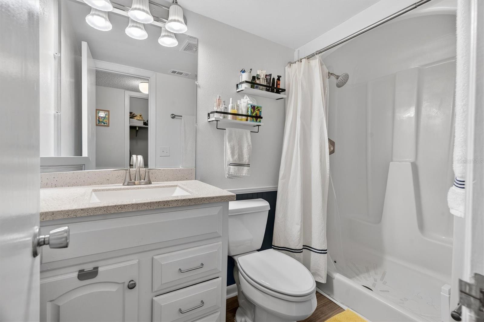 KINGSTON SHORES PH 01 - Residential