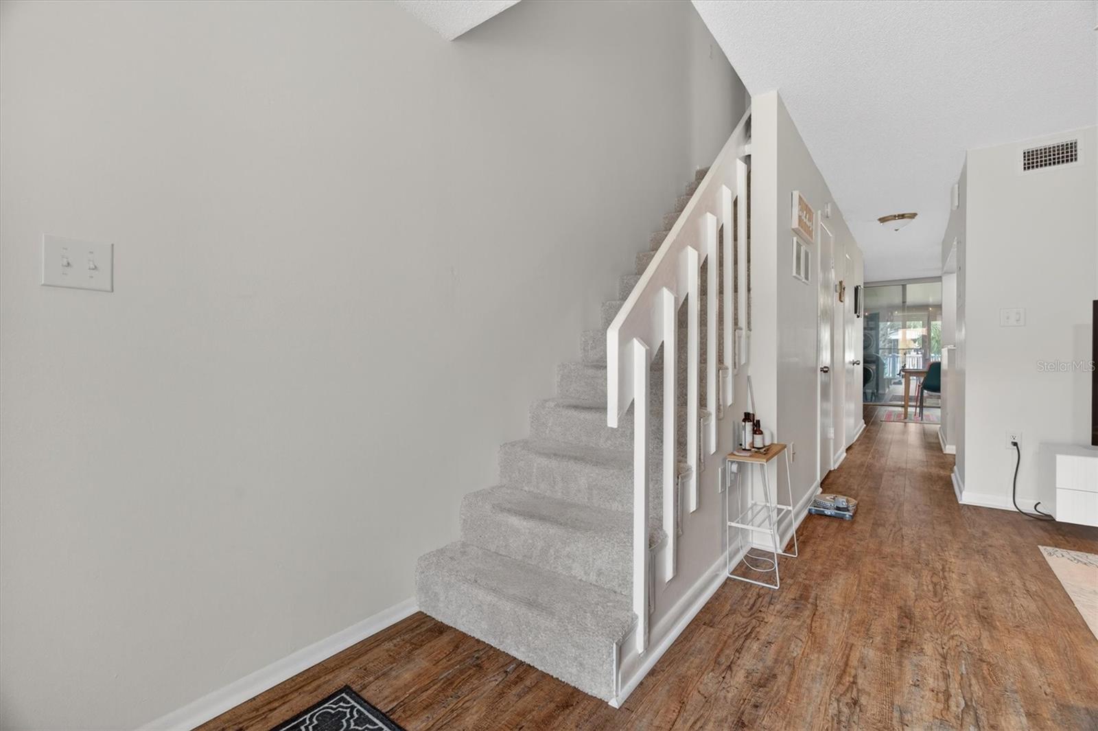 KINGSTON SHORES PH 01 - Residential
