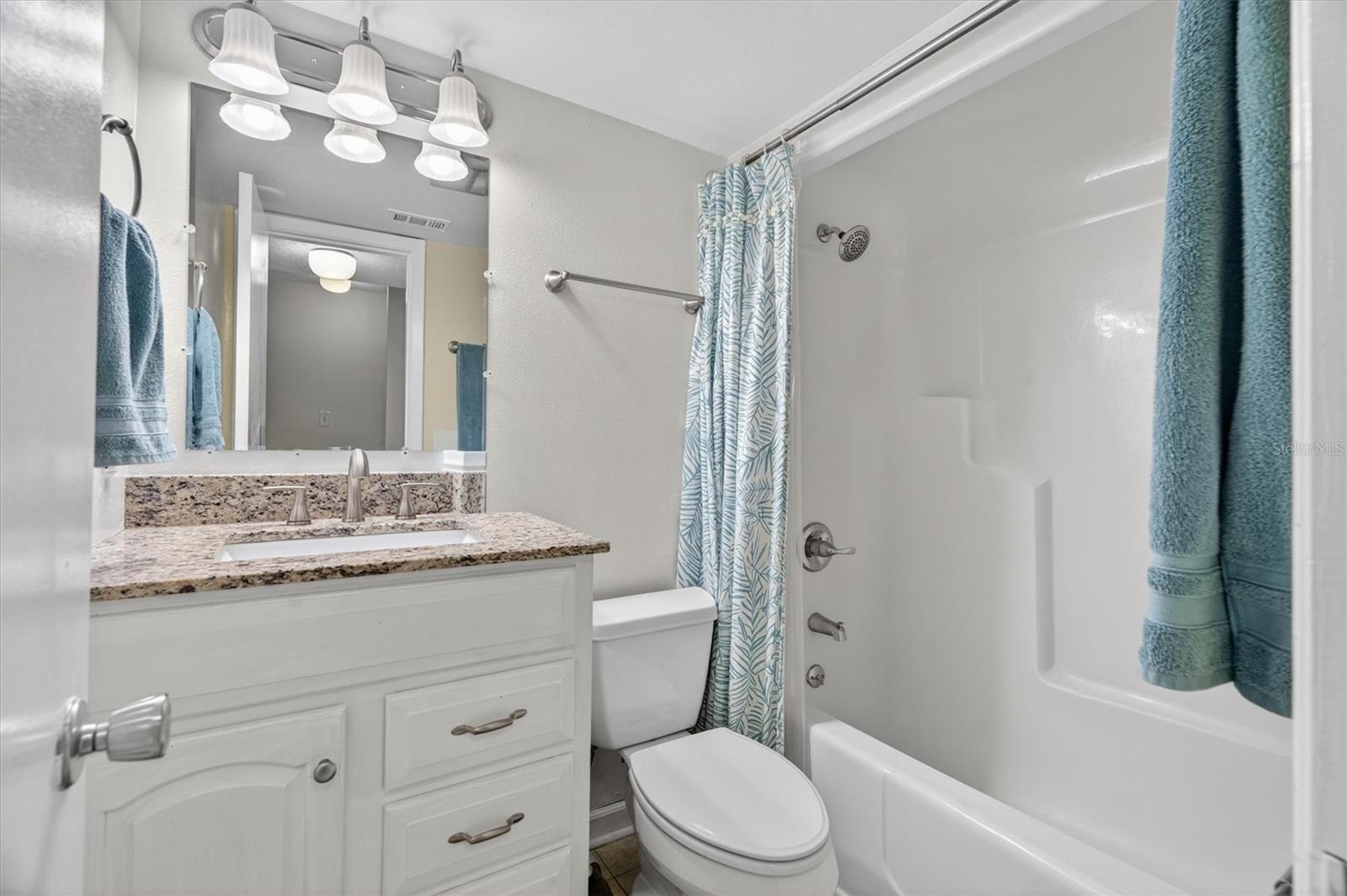 KINGSTON SHORES PH 01 - Residential
