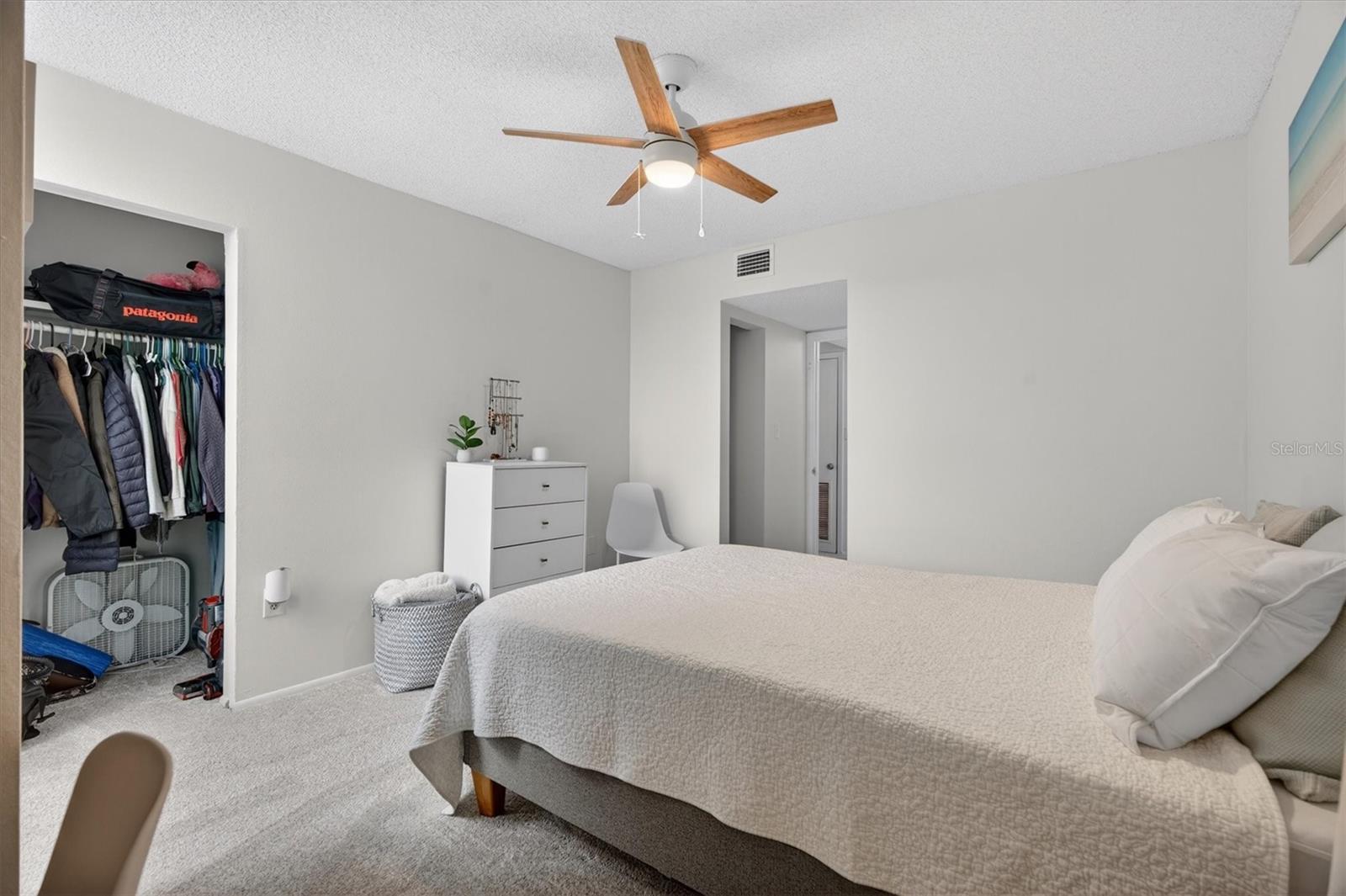 KINGSTON SHORES PH 01 - Residential