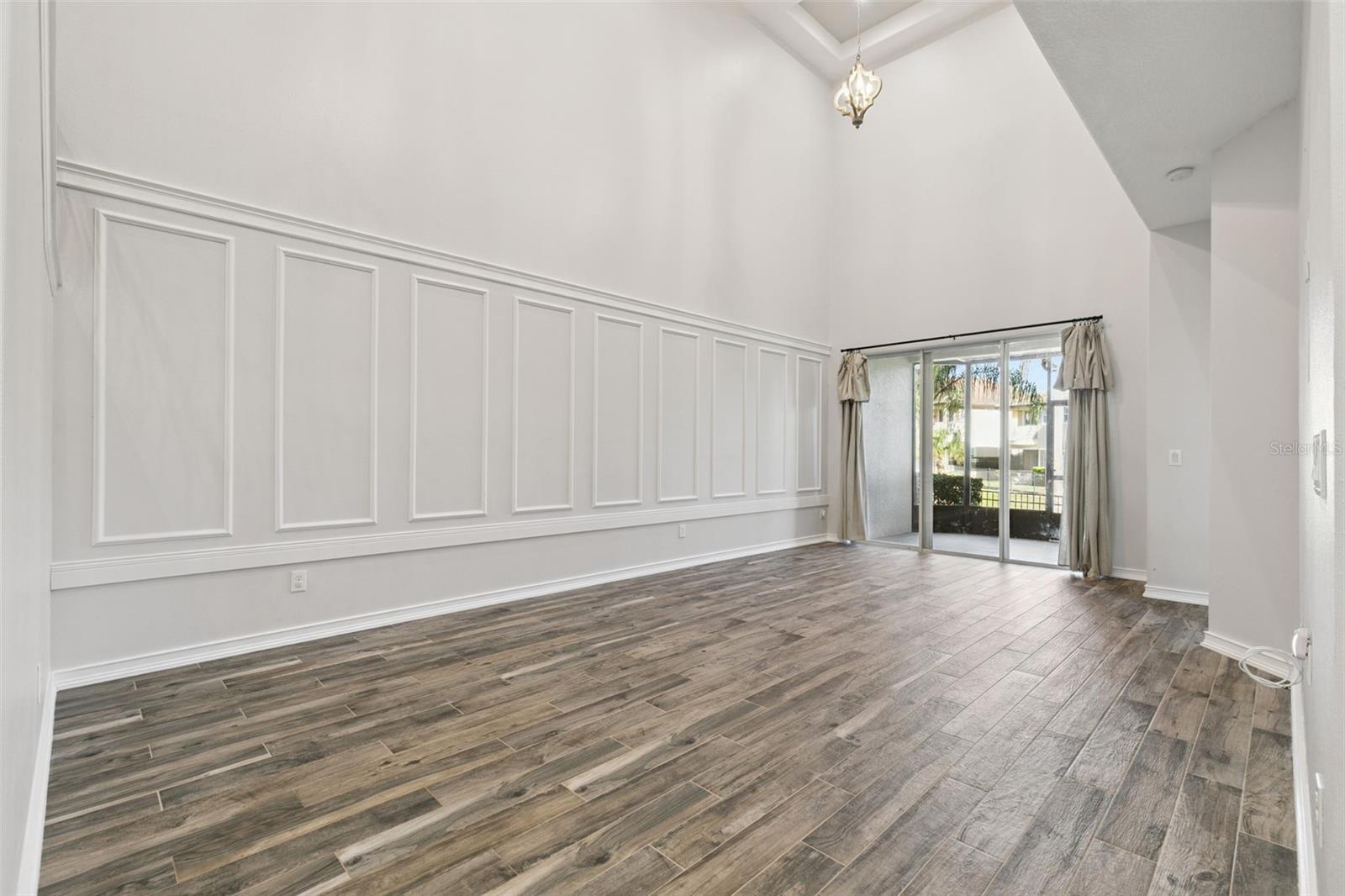 VIZCAYA HEIGHTS CONDO 5 - Residential