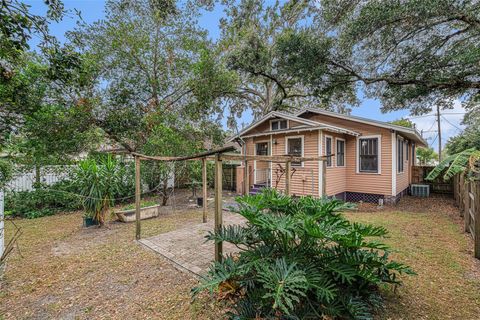 A home in TAMPA