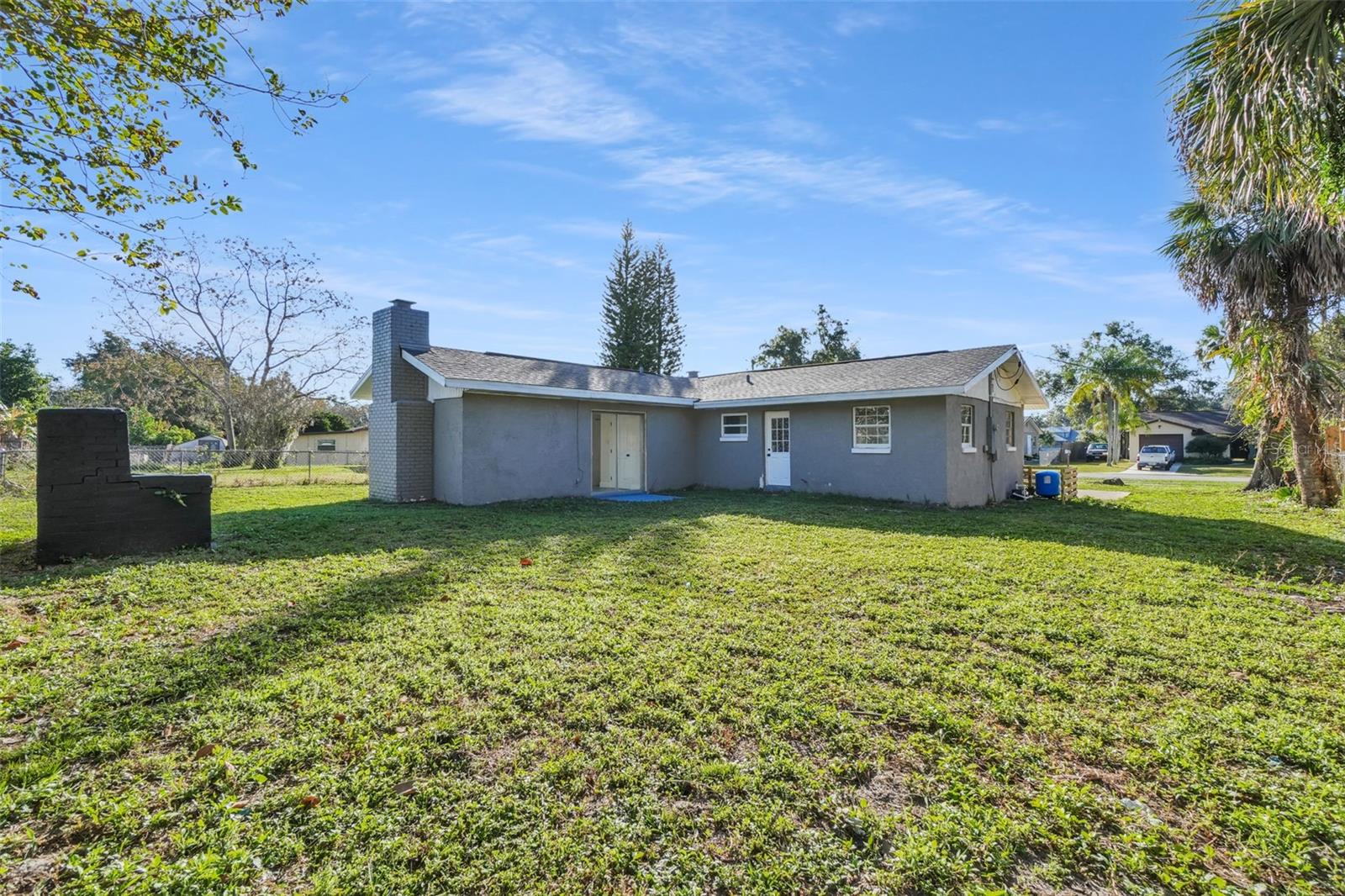 LONGWOOD PARK - Residential