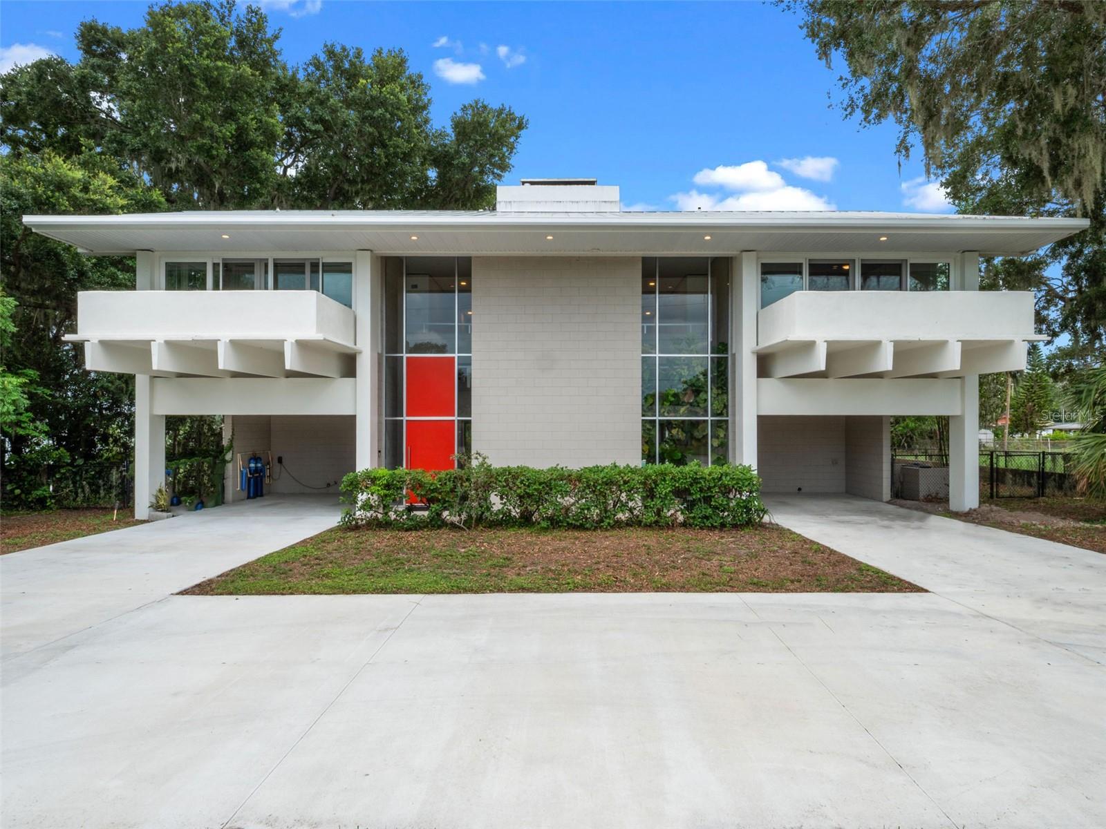 1540 N LAKE MIRROR DRIVE NW