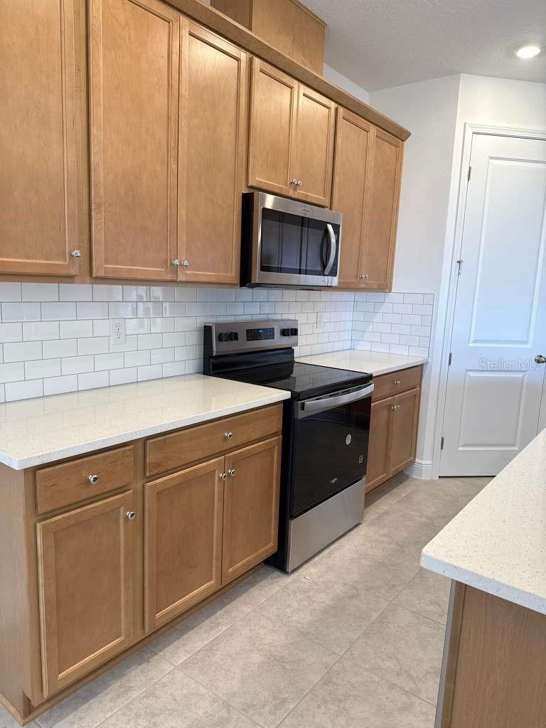 VILLAGES/MINNEOLA HILLS PH 4 - Residential Lease