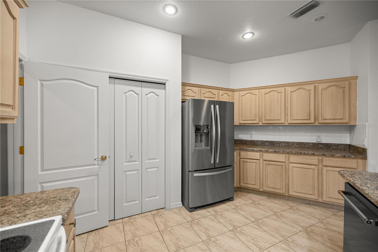 RAINBOW SPGS FIFTH REP - Residential