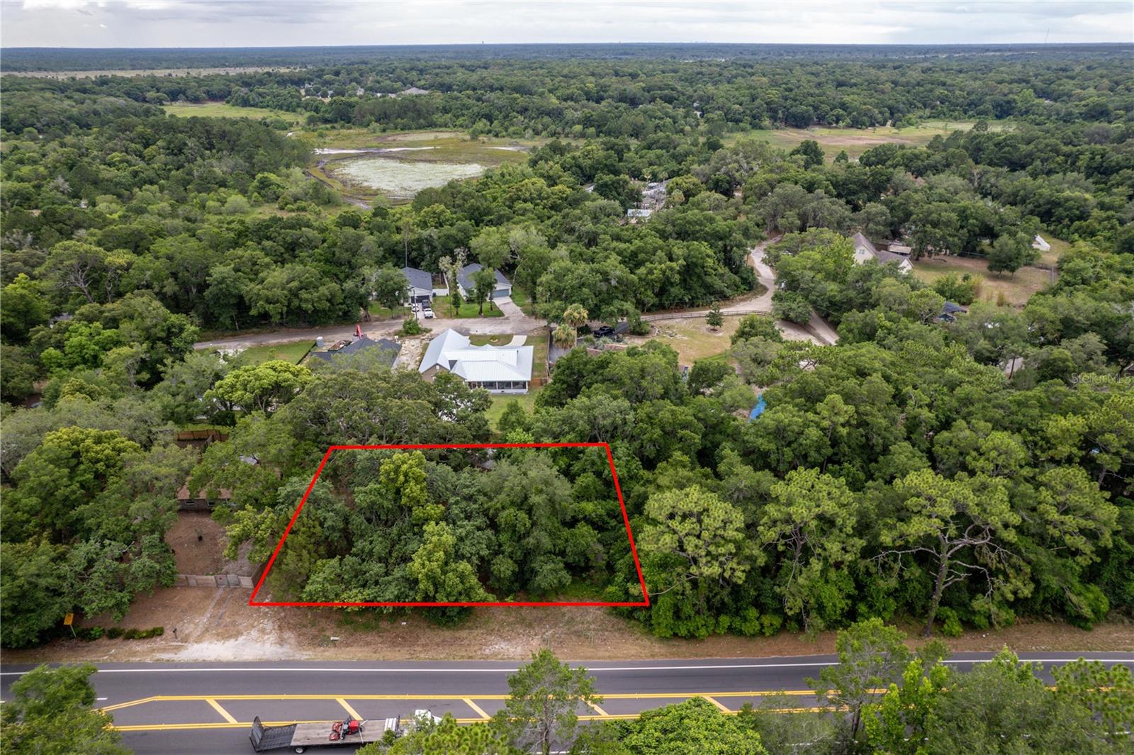 MOUNT PLYMOUTH - Land