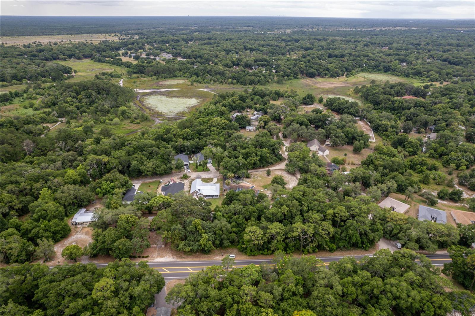 MOUNT PLYMOUTH - Land