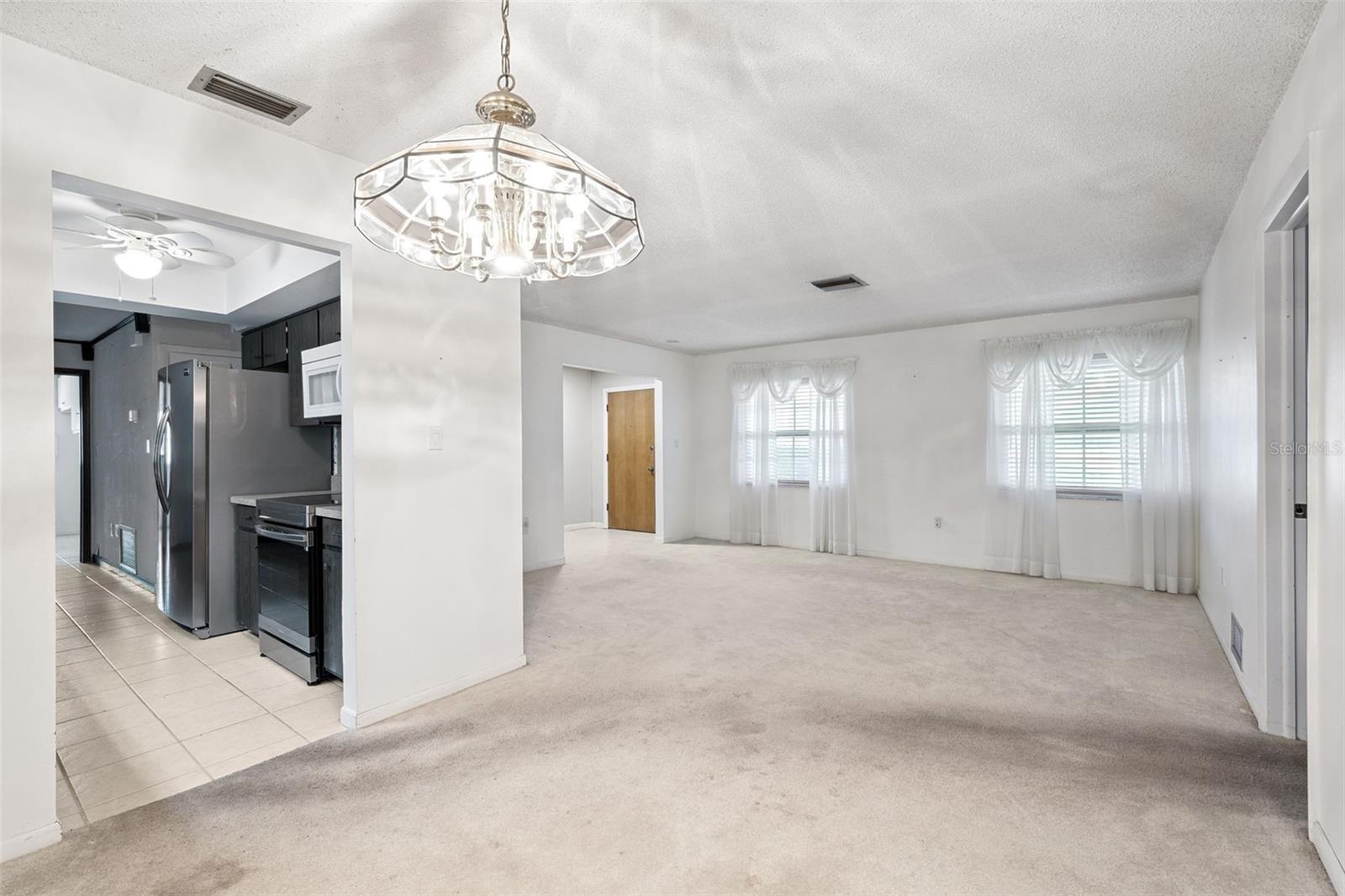 OVIEDO OAKS UNIT 01 - Residential