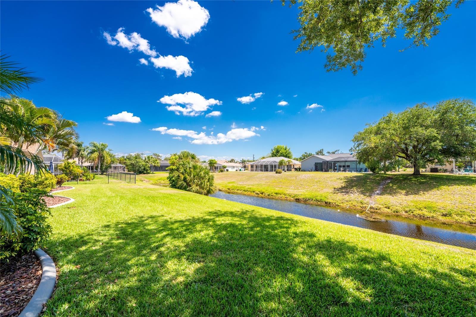 ROTONDA WEST BROADMOOR - Residential