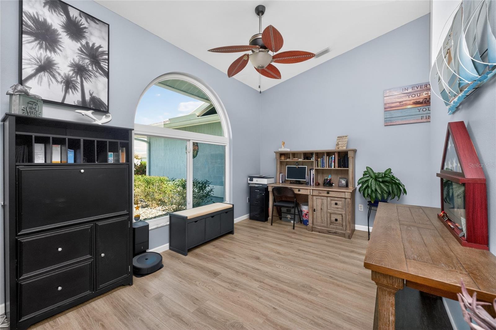 ROTONDA WEST BROADMOOR - Residential