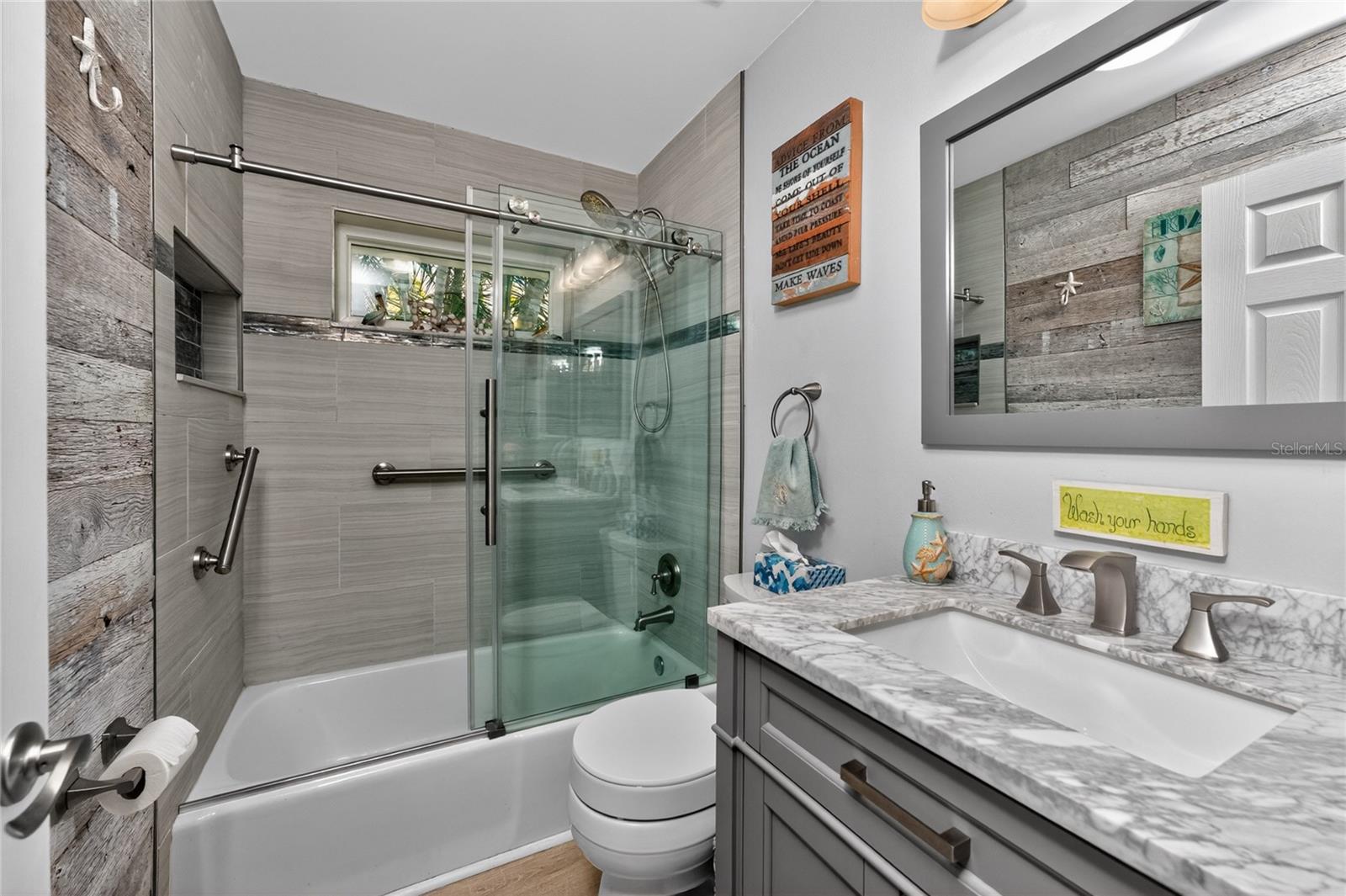 ROTONDA WEST BROADMOOR - Residential