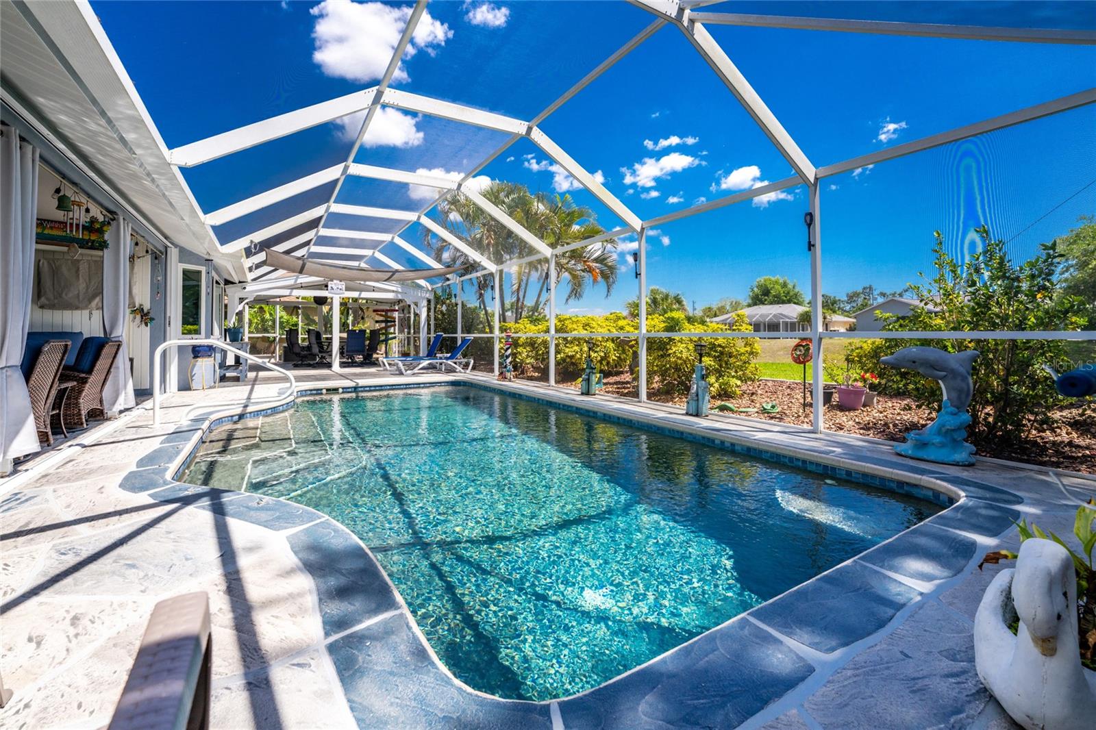 ROTONDA WEST BROADMOOR - Residential