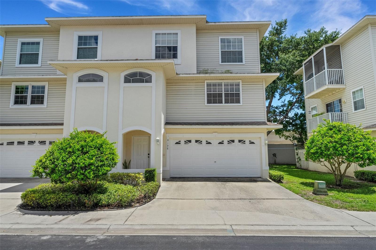 View ST PETERSBURG, FL 33709 townhome