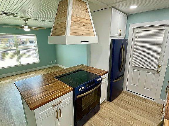 GEORGE MOODY SUB - Residential