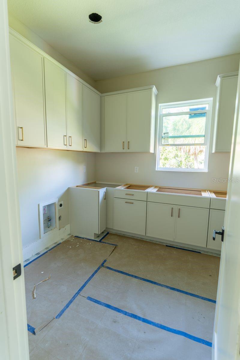 HENDERSON BEACH - Residential